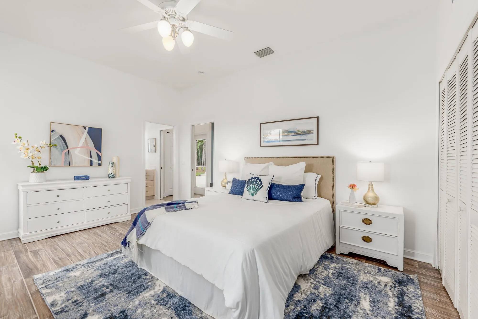 2501 SW Buena Vista Dr