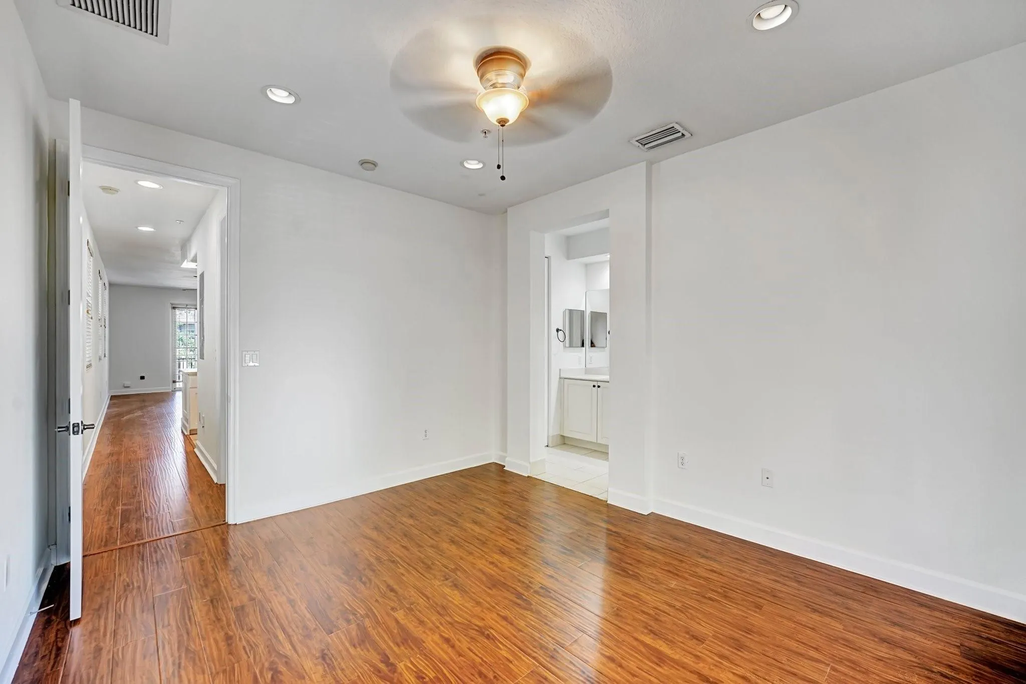 454 SW 147th Ave, #4601