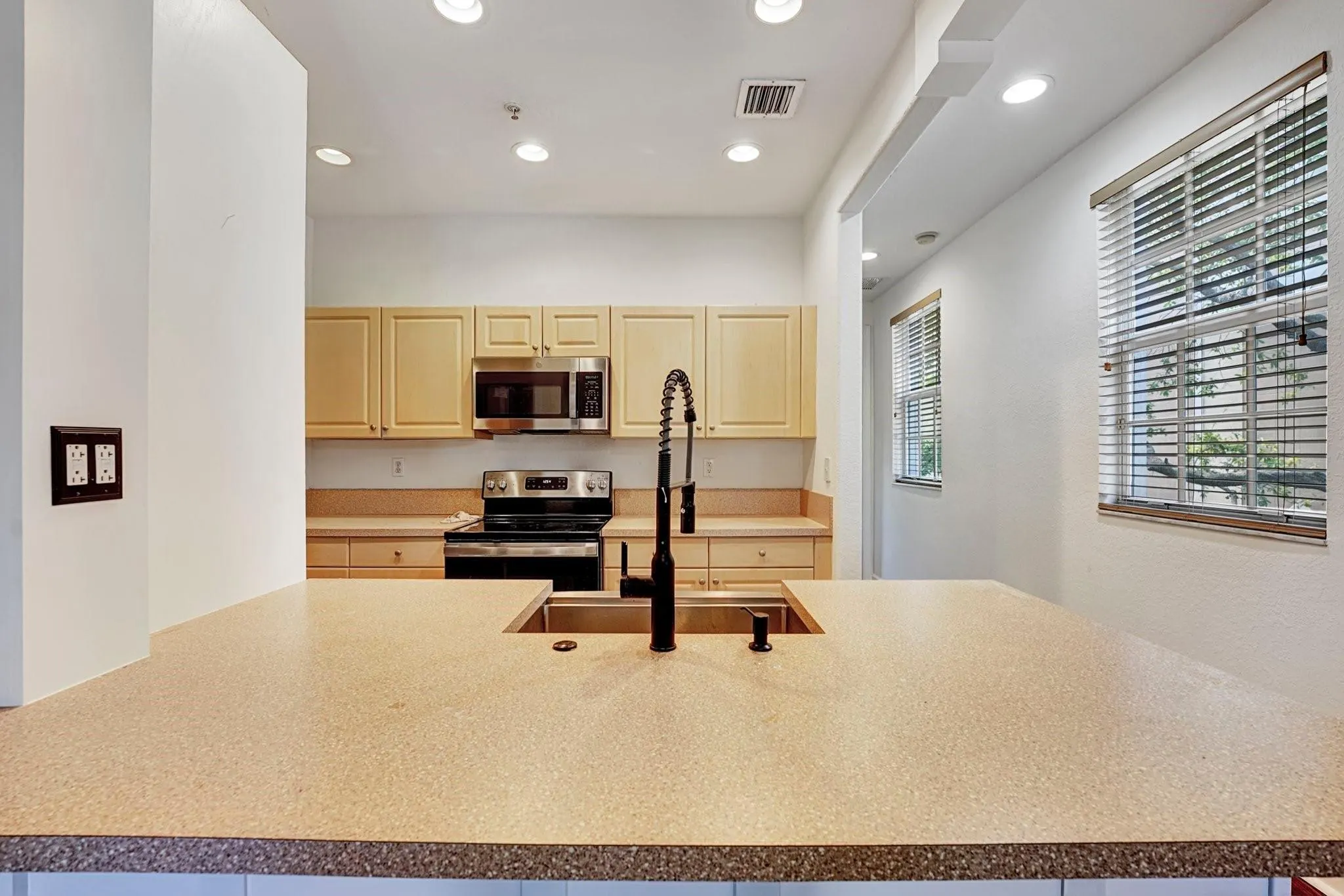 454 SW 147th Ave, #4601