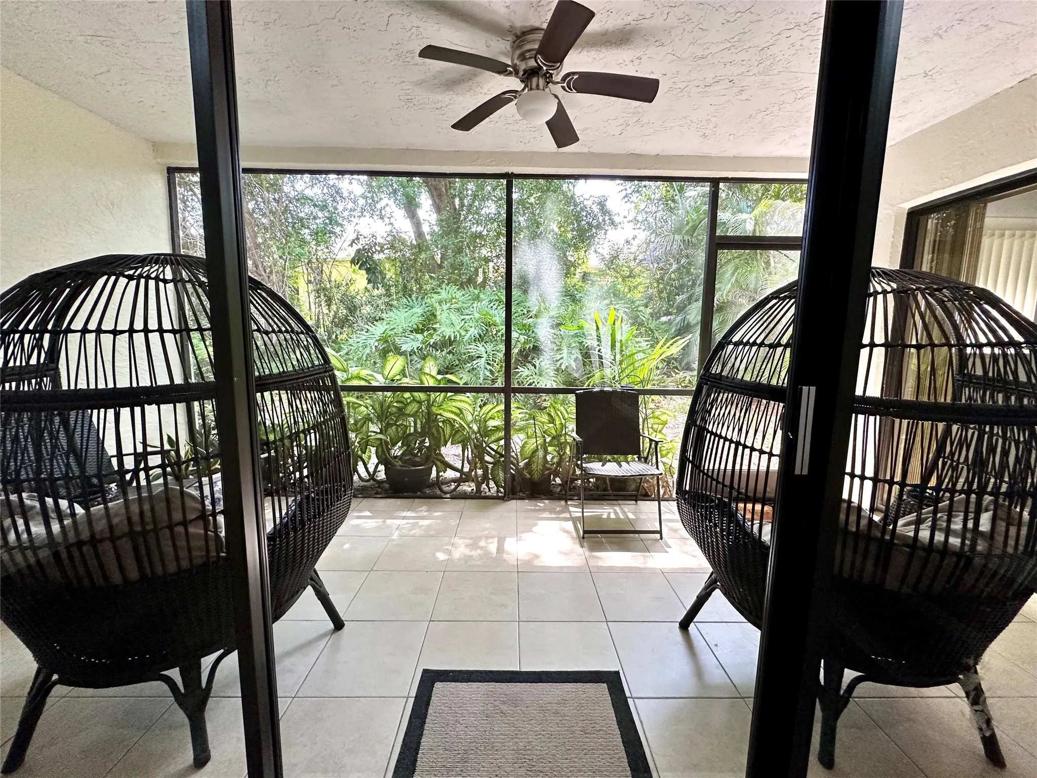 4221 NW 22nd St, #107K