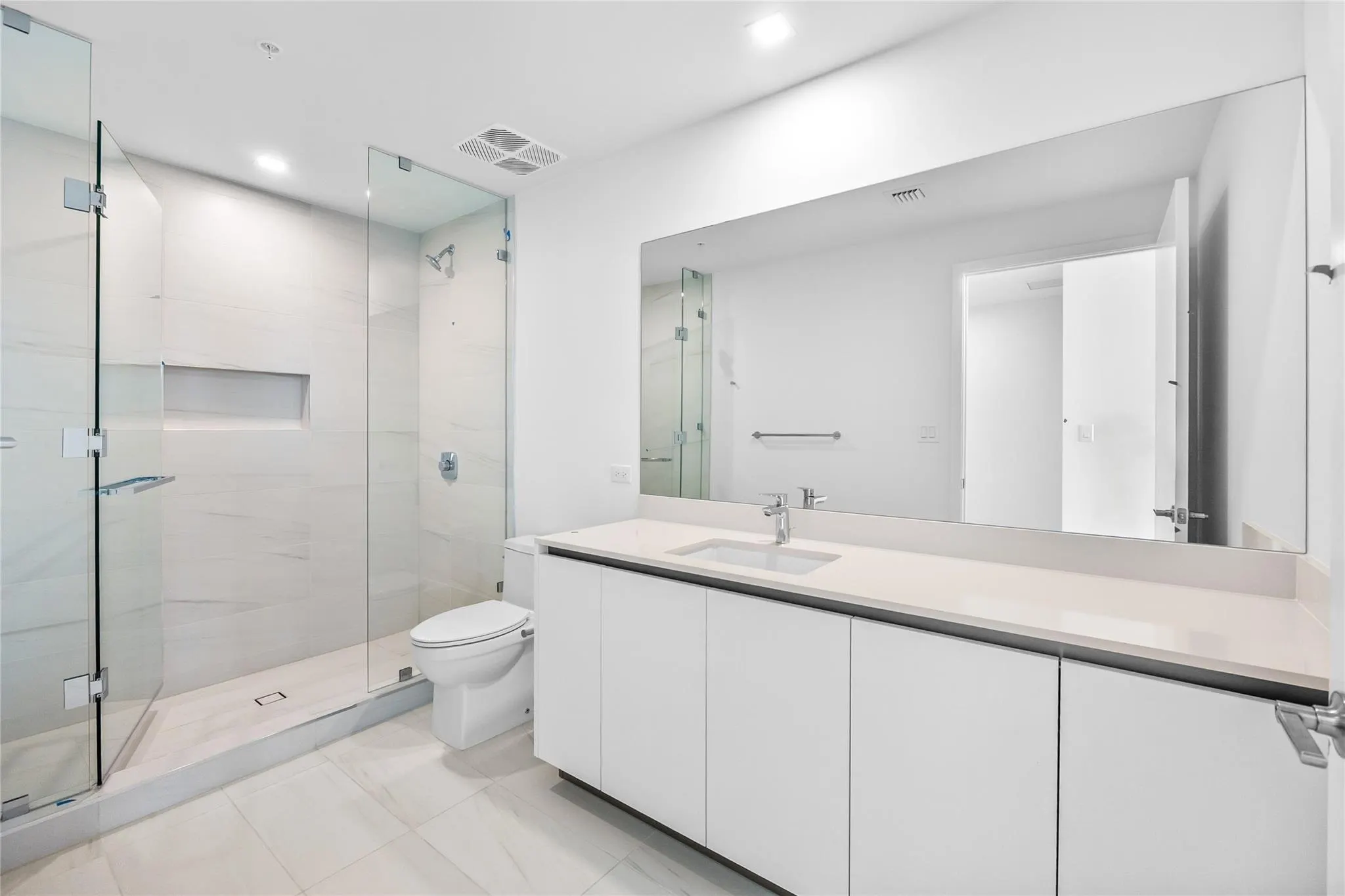 900 N Ocean Blvd., #702