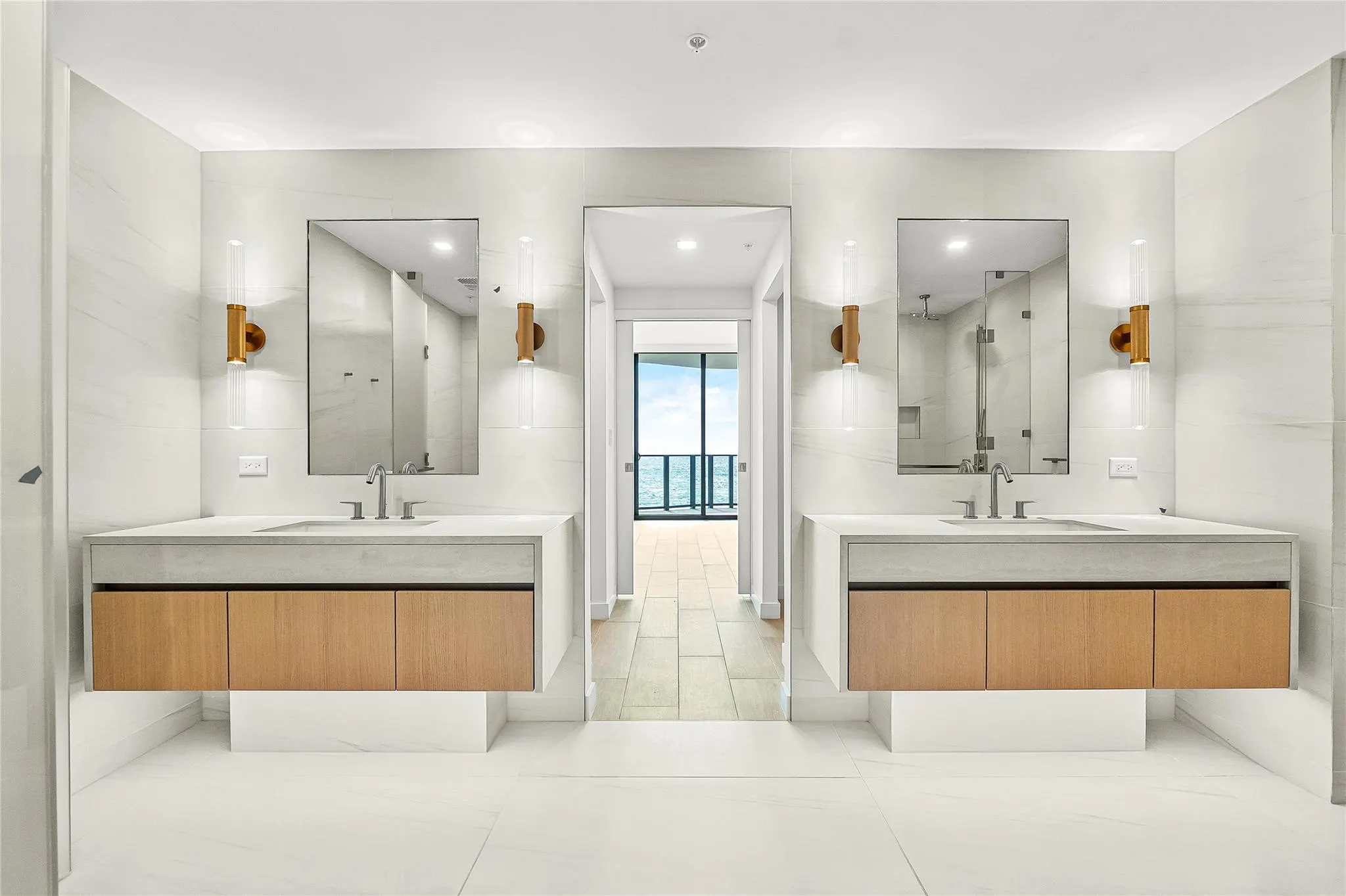 900 N Ocean Blvd., #905