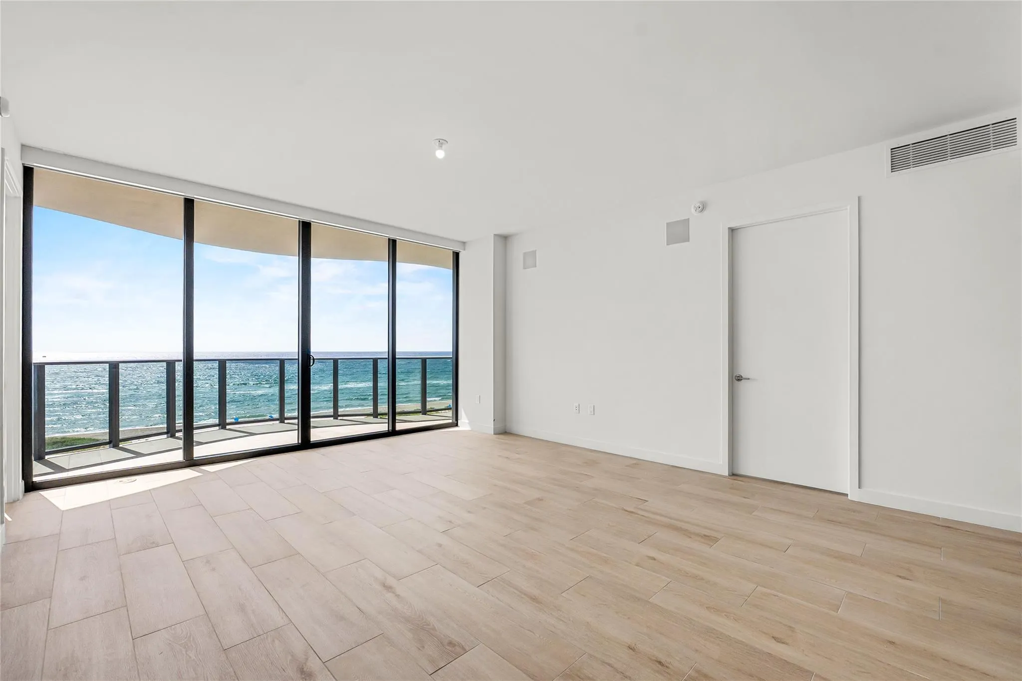 900 N Ocean Blvd., #905