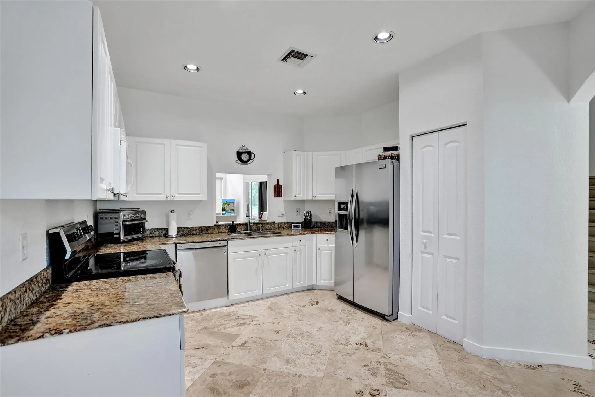 8181 Madison Lake Circle S, #0