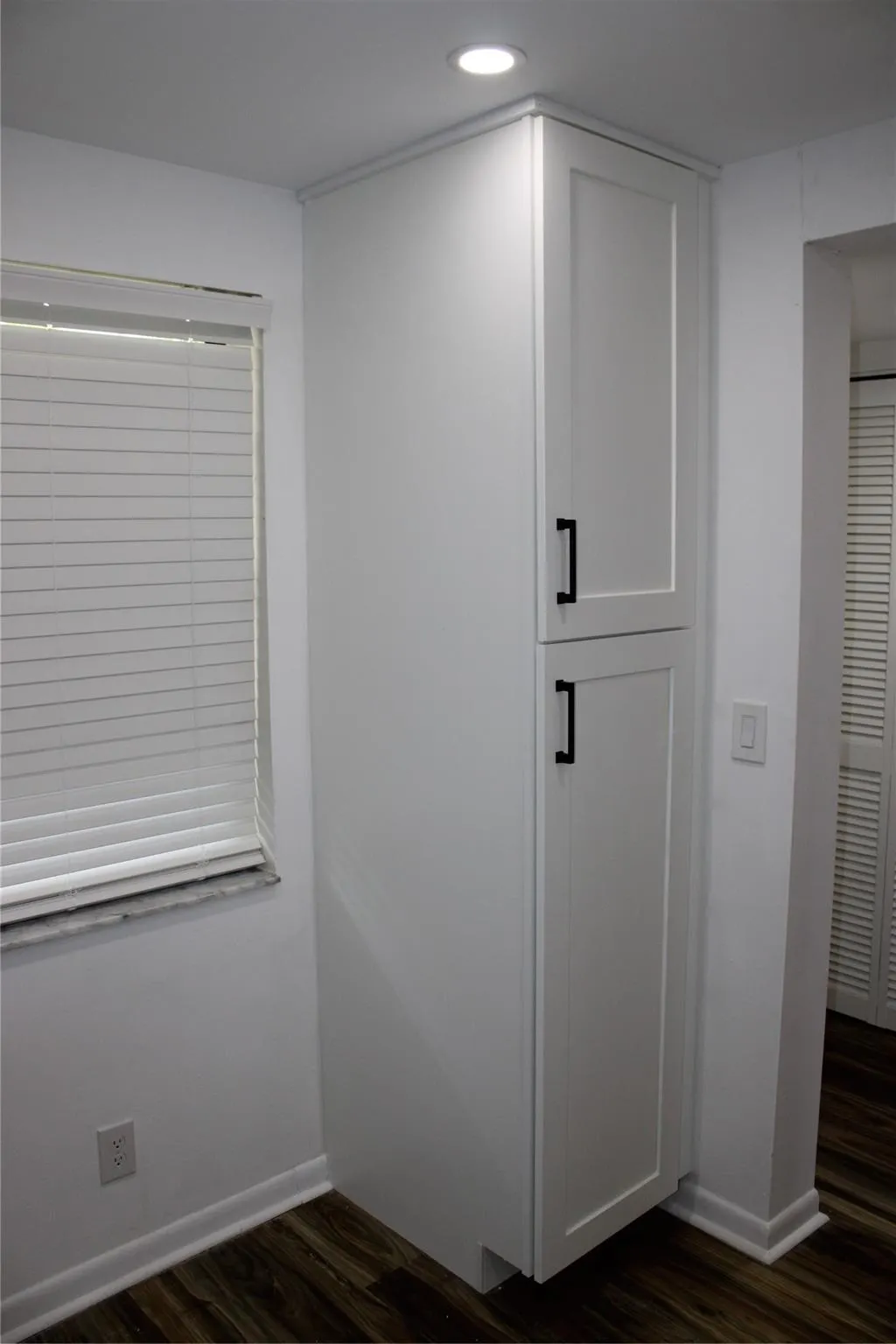 10501 W Broward Blvd, #403
