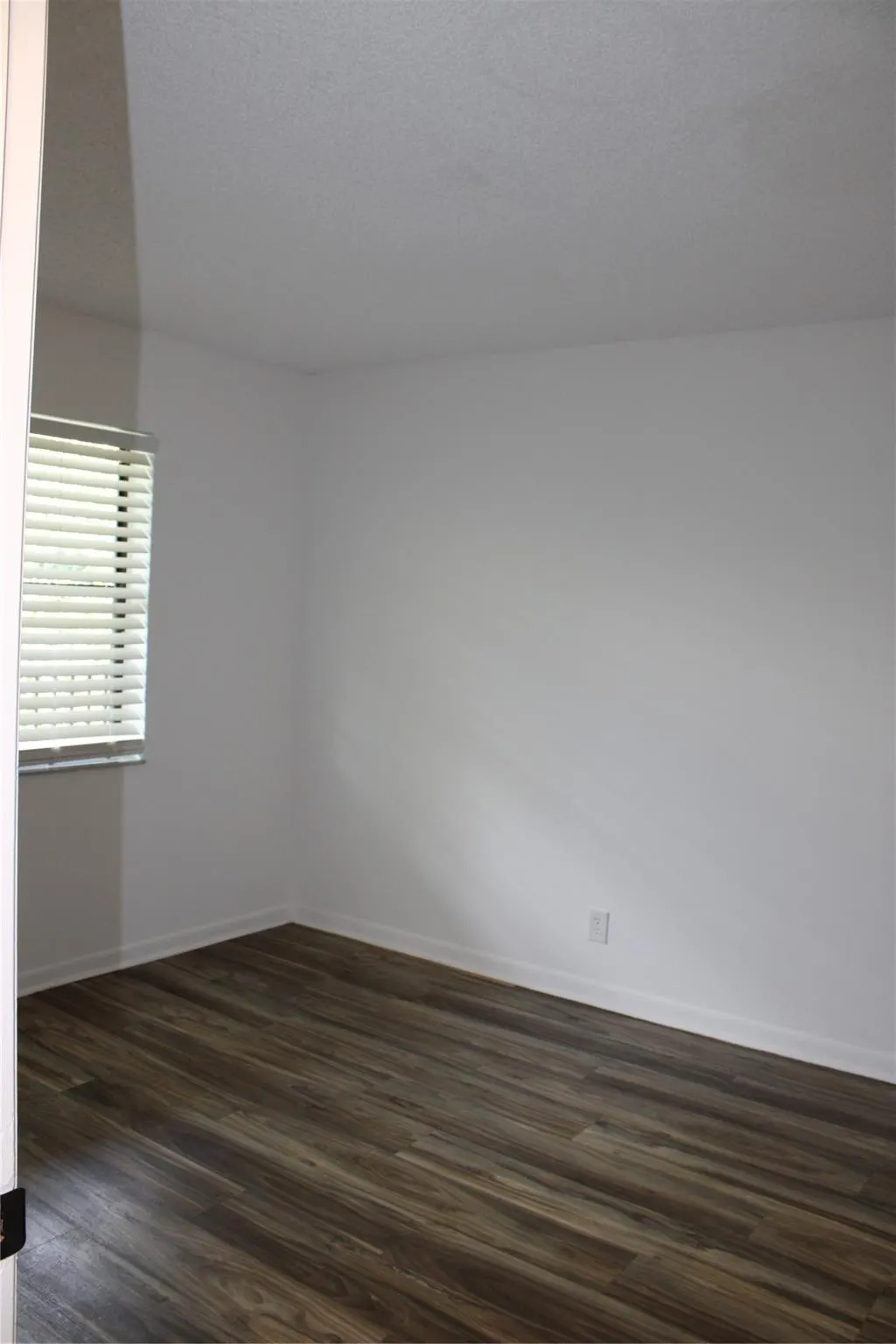 10501 W Broward Blvd, #403
