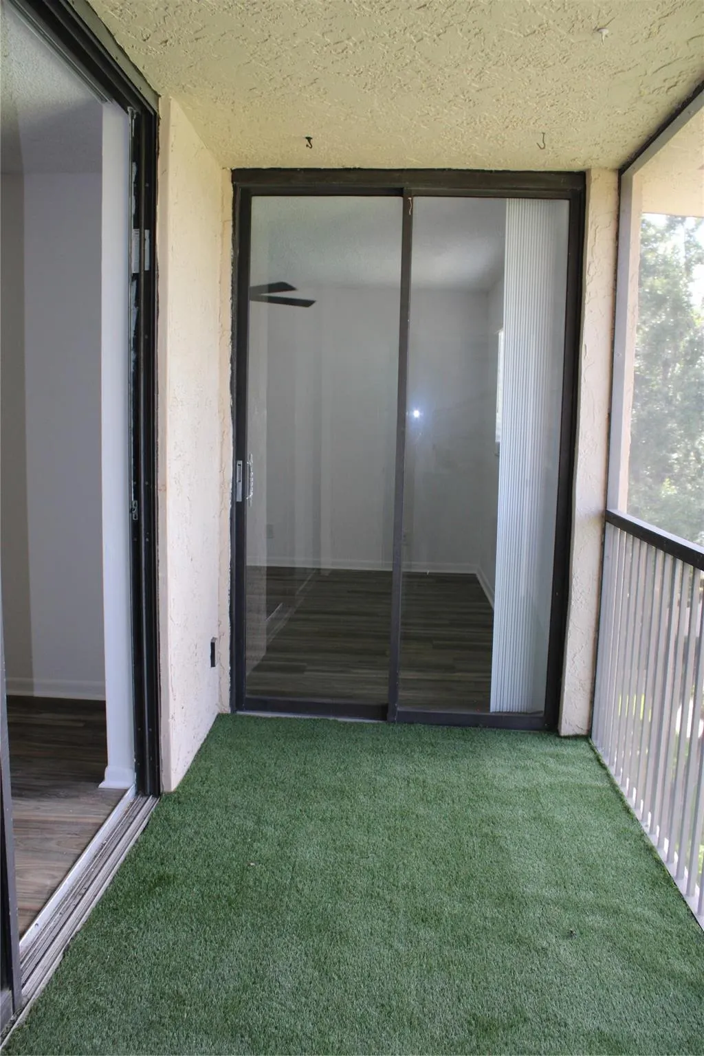 10501 W Broward Blvd, #403