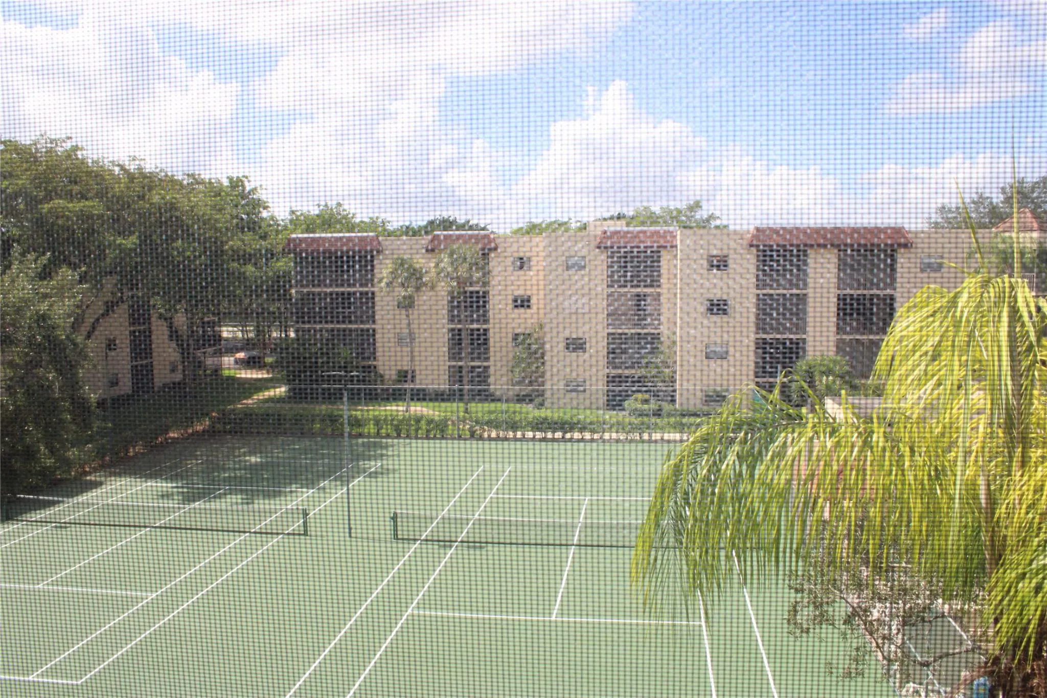10501 W Broward Blvd, #403