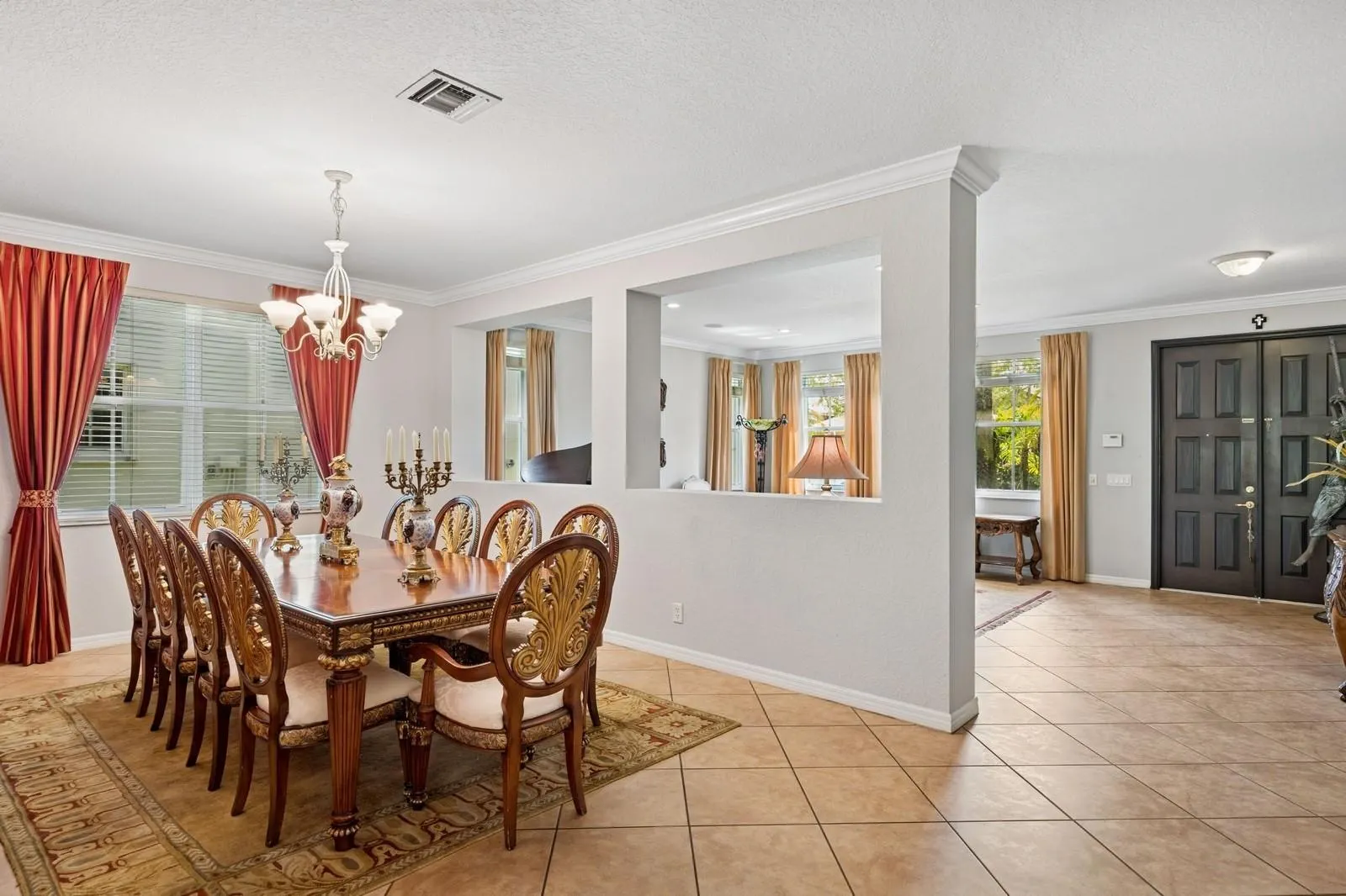 1201 Skylark Dr