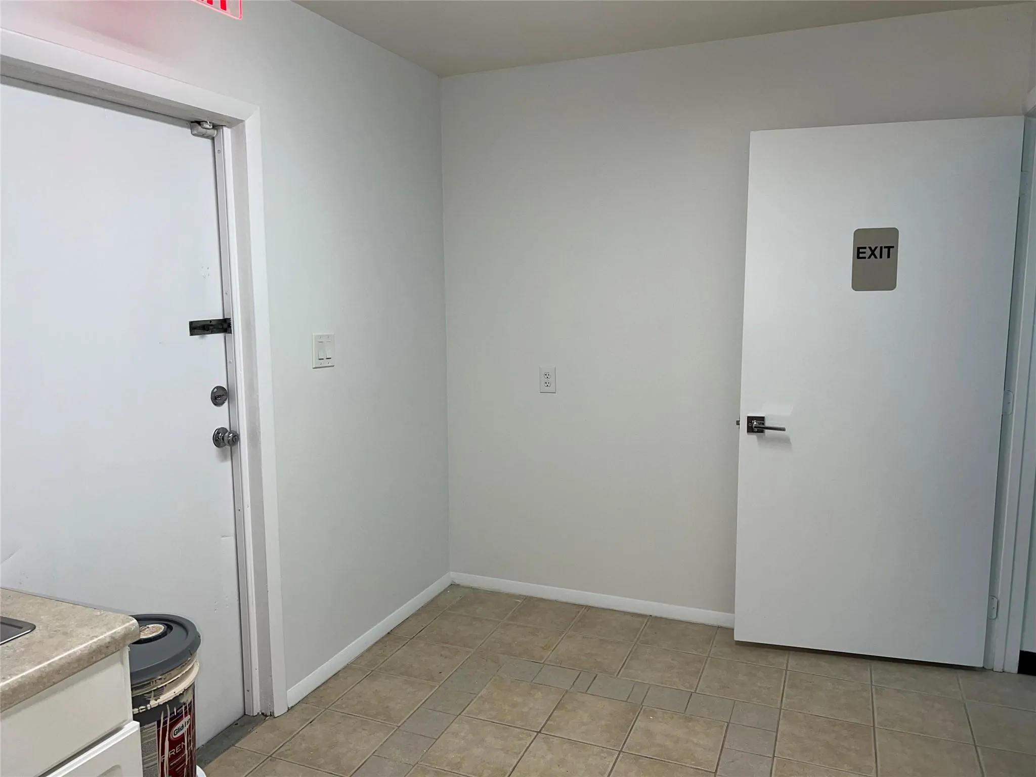 6531 Sunset Strip, #Ste. 4