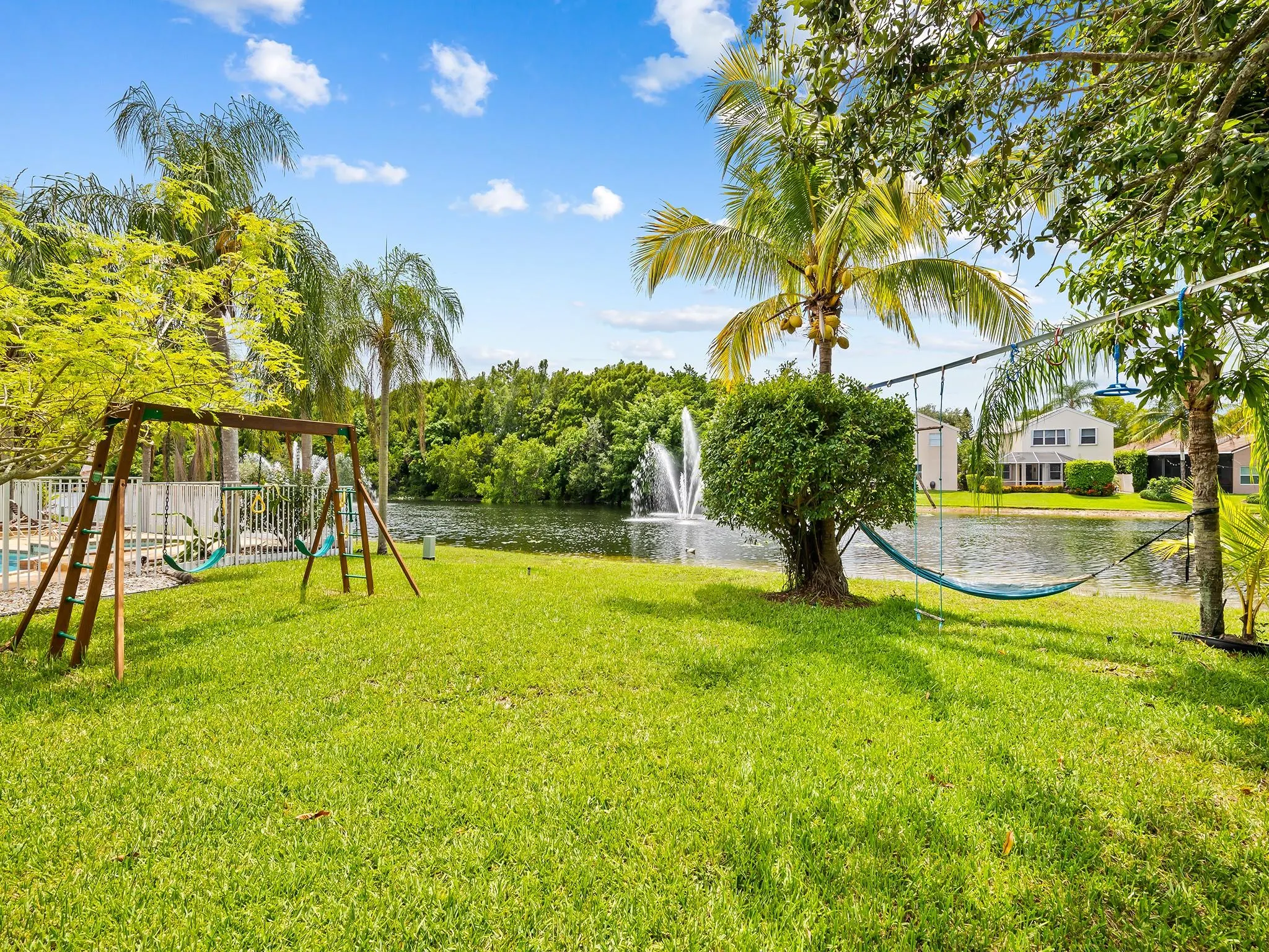 301 Cameron Dr