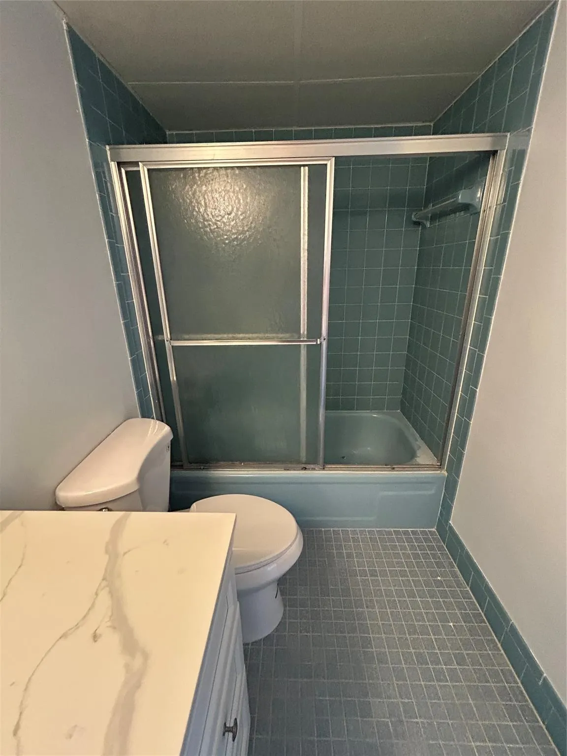 1030 Country Club Dr, #308