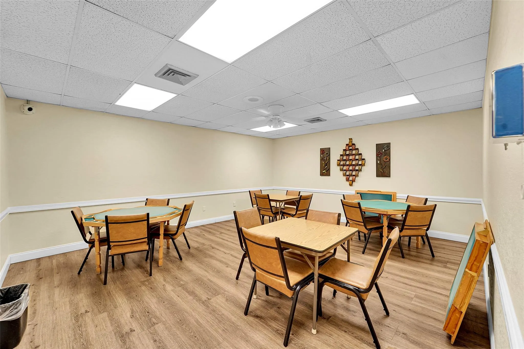 9261 Sunrise Lakes Blvd, #309