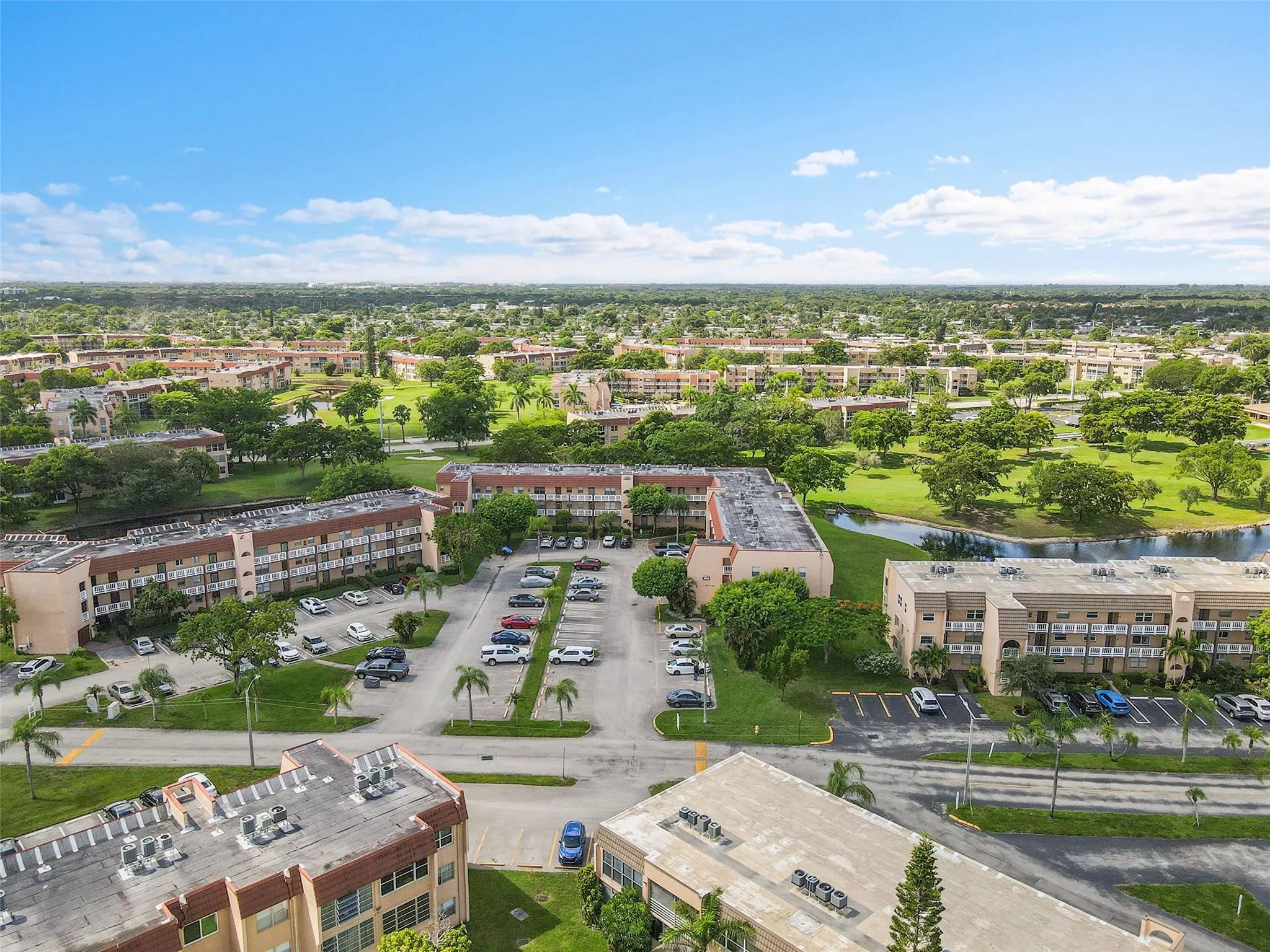 9261 Sunrise Lakes Blvd, #309