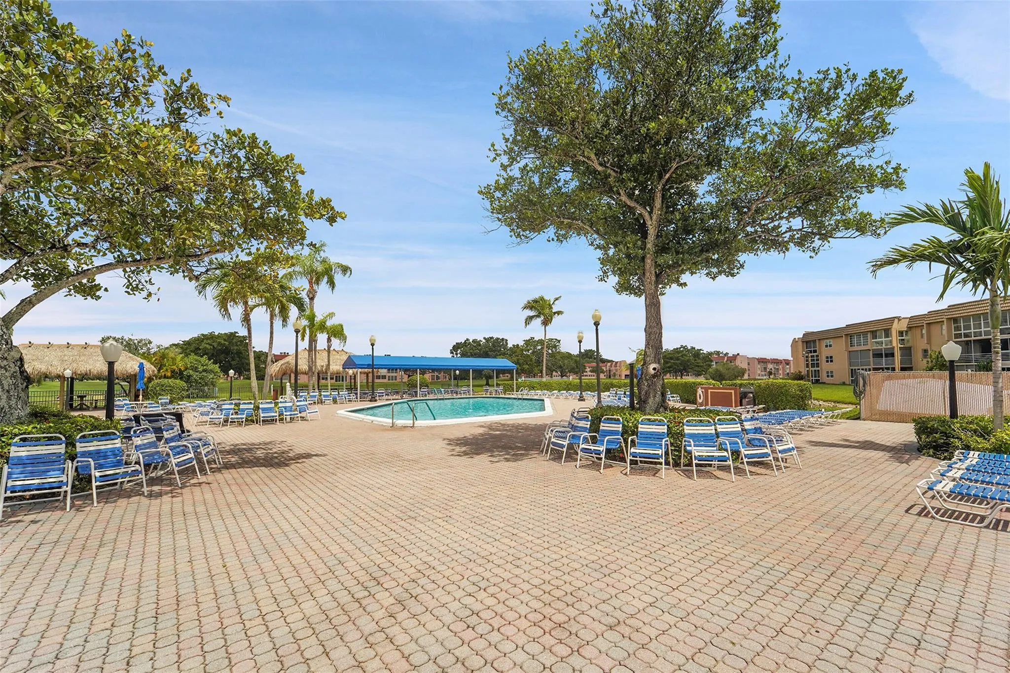 9261 Sunrise Lakes Blvd, #309
