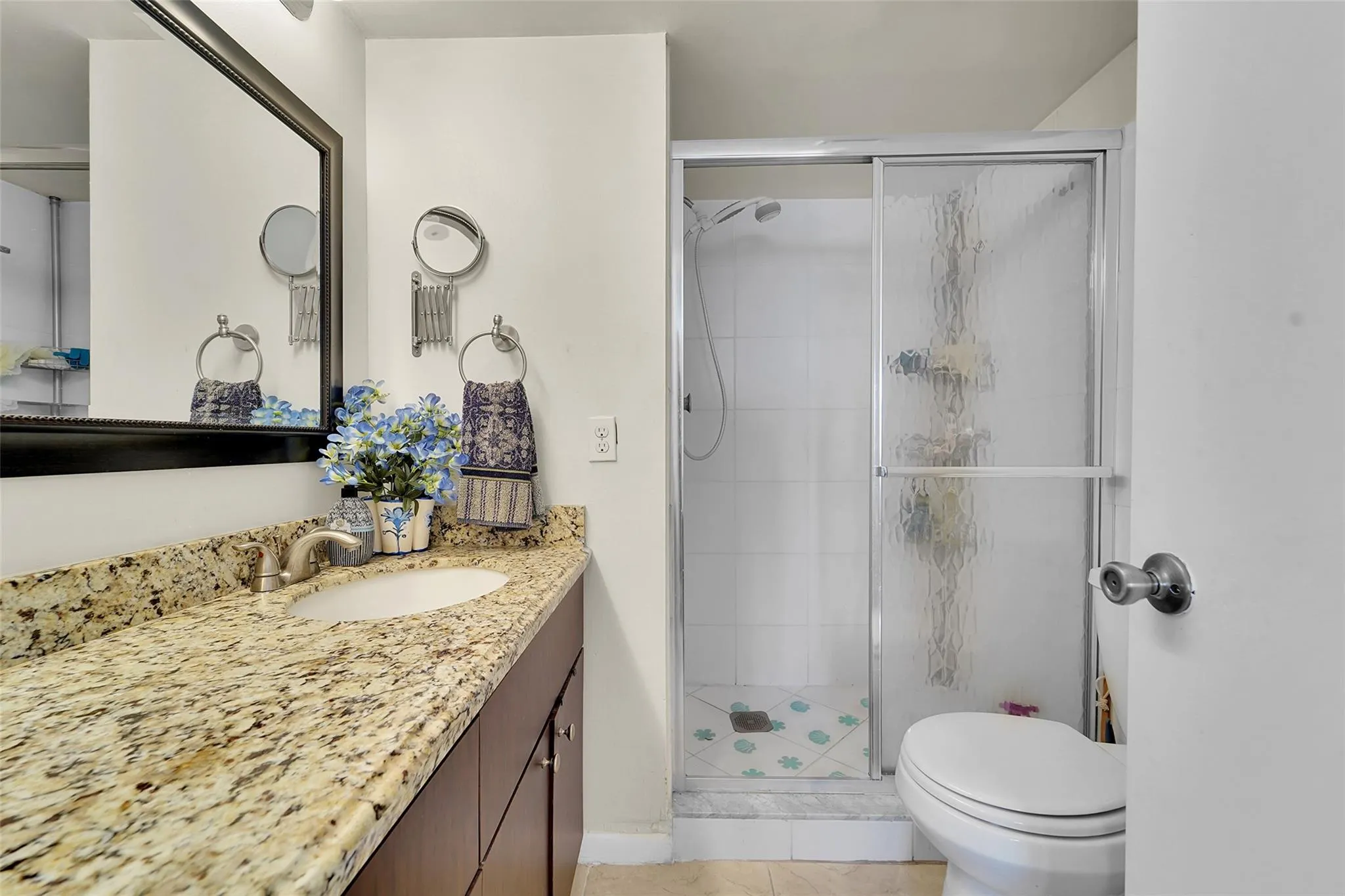 9261 Sunrise Lakes Blvd, #309