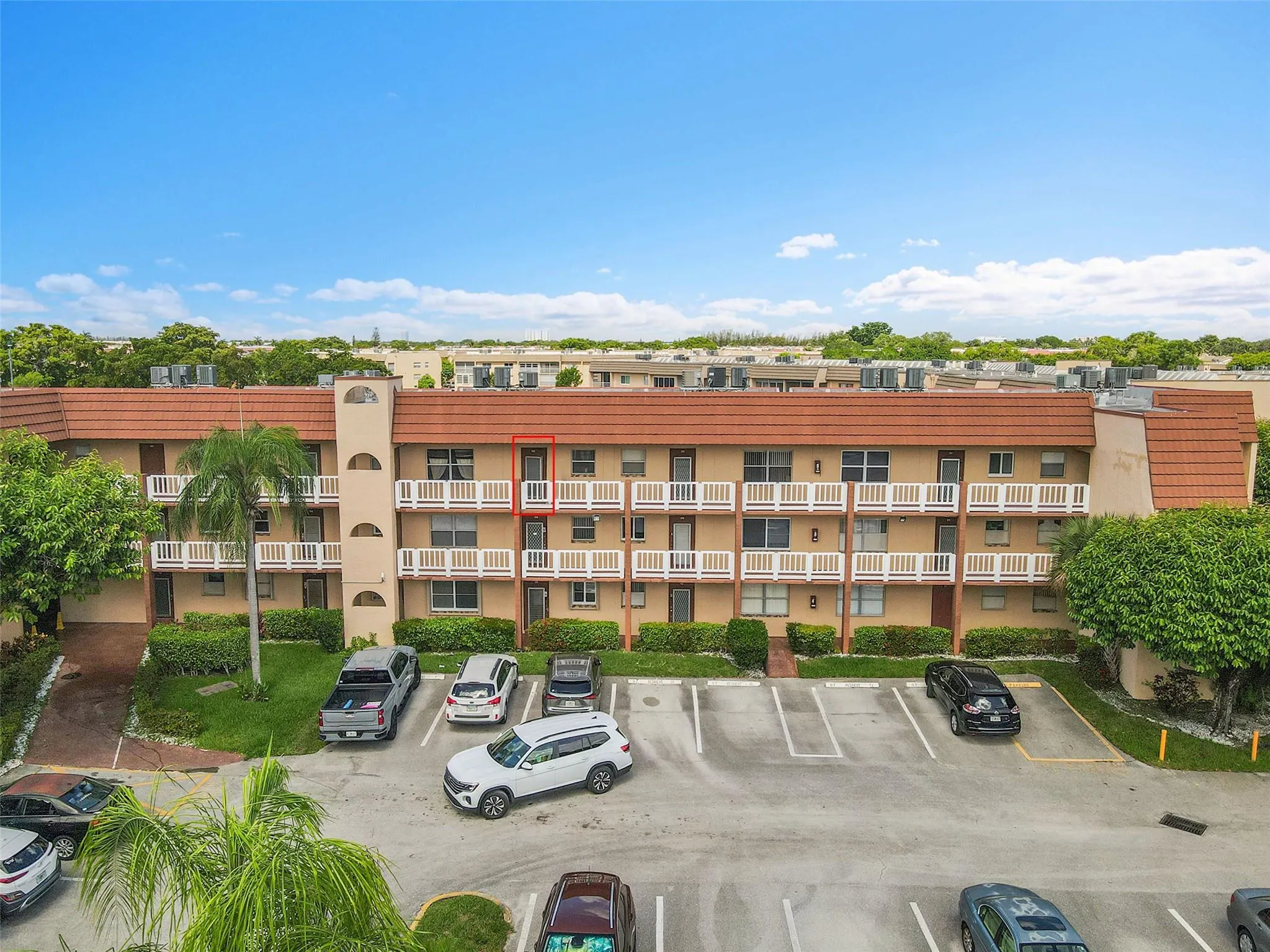 9261 Sunrise Lakes Blvd, #309