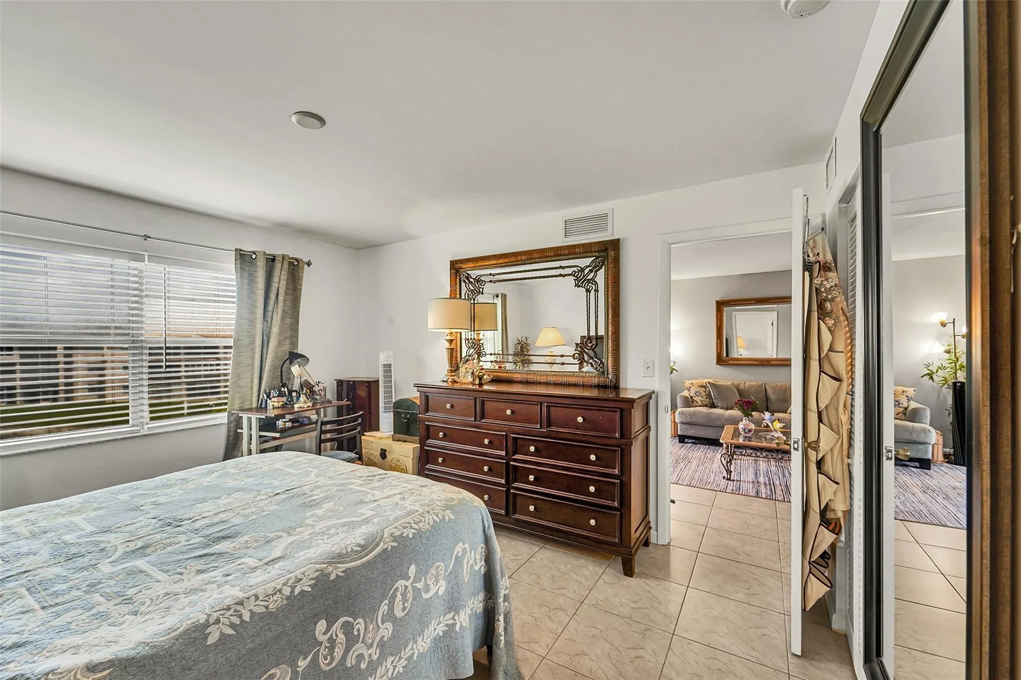 9261 Sunrise Lakes Blvd, #309