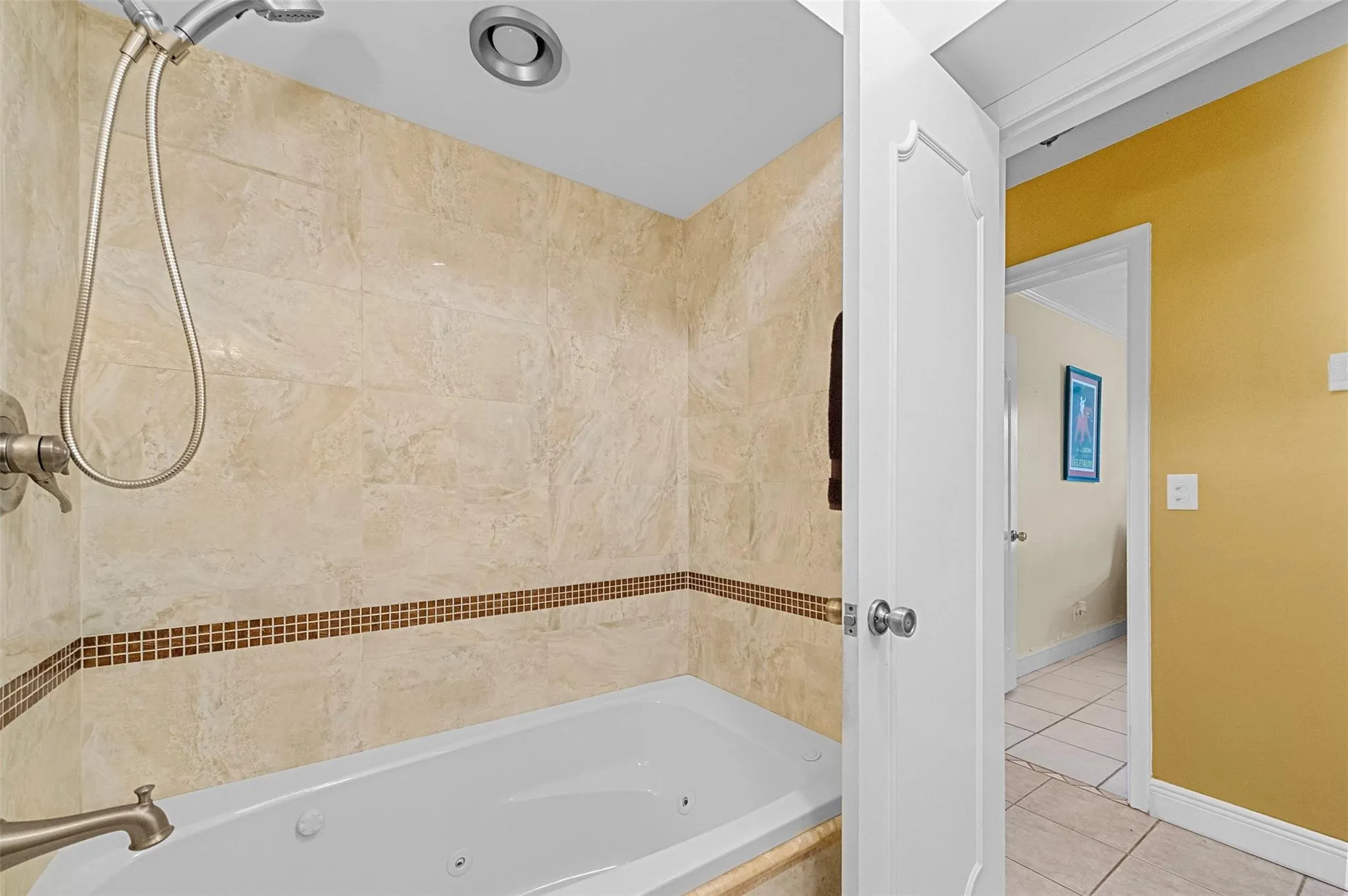 4300 NW 7th Ct
