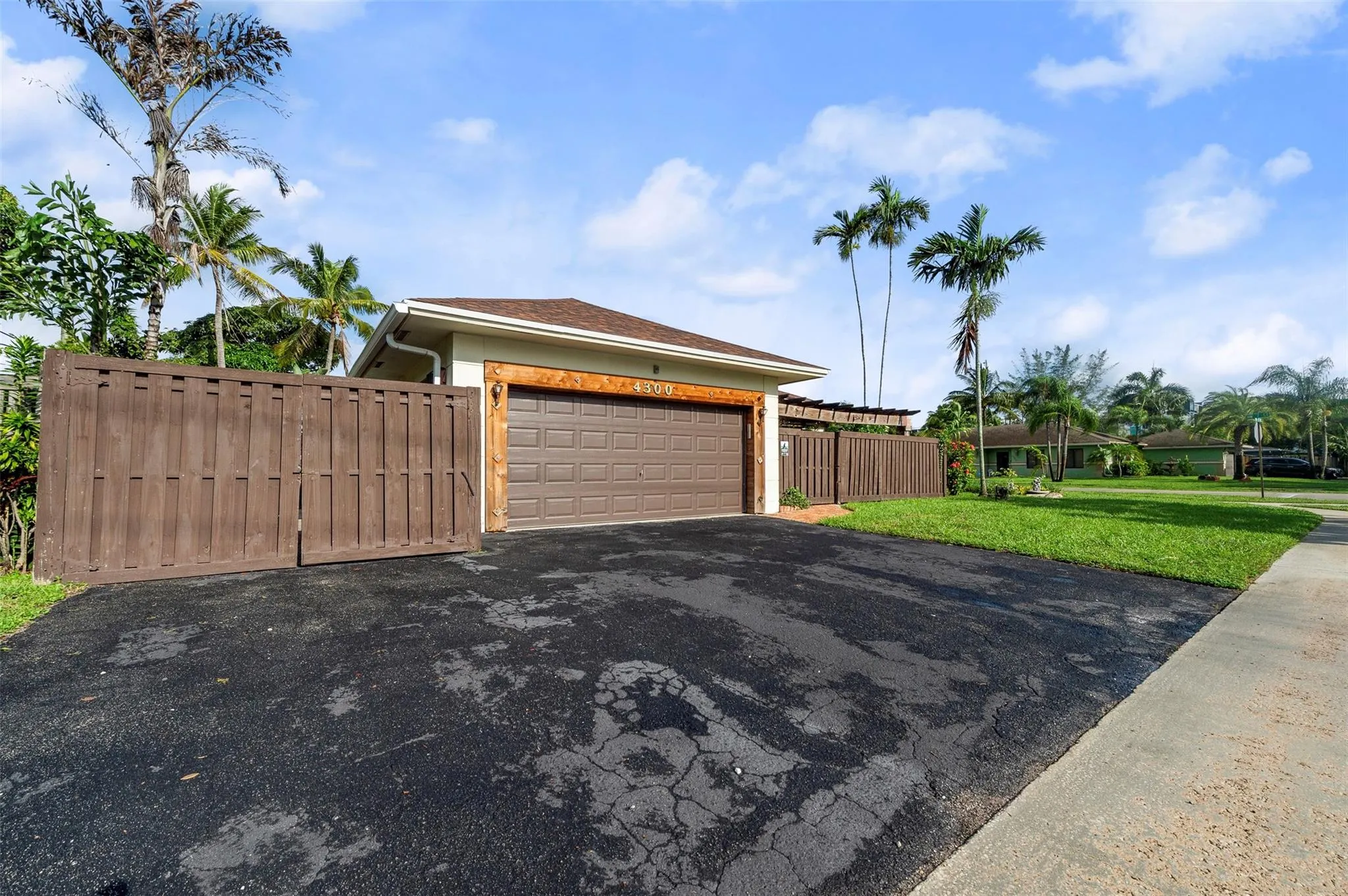 4300 NW 7th Ct
