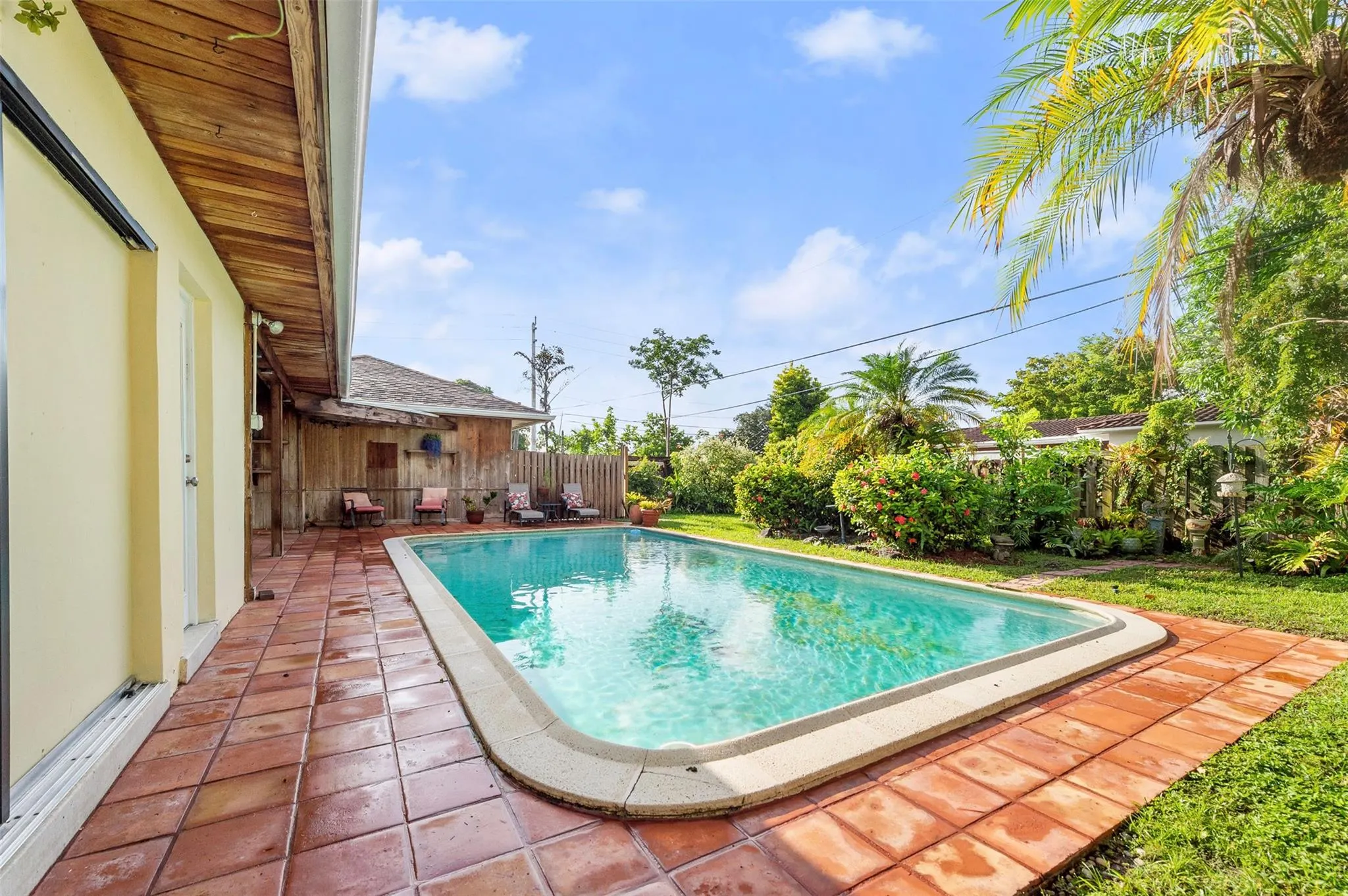 4300 NW 7th Ct
