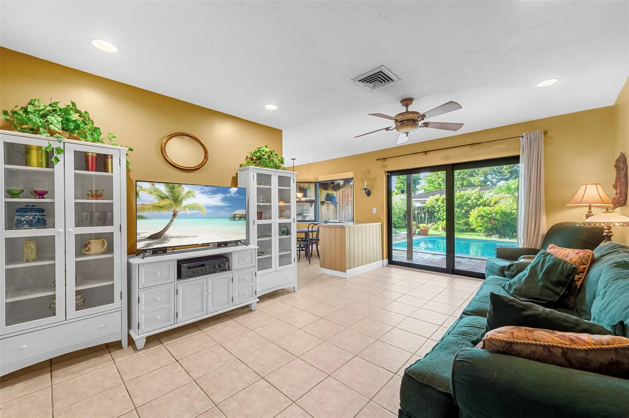 4300 NW 7th Ct