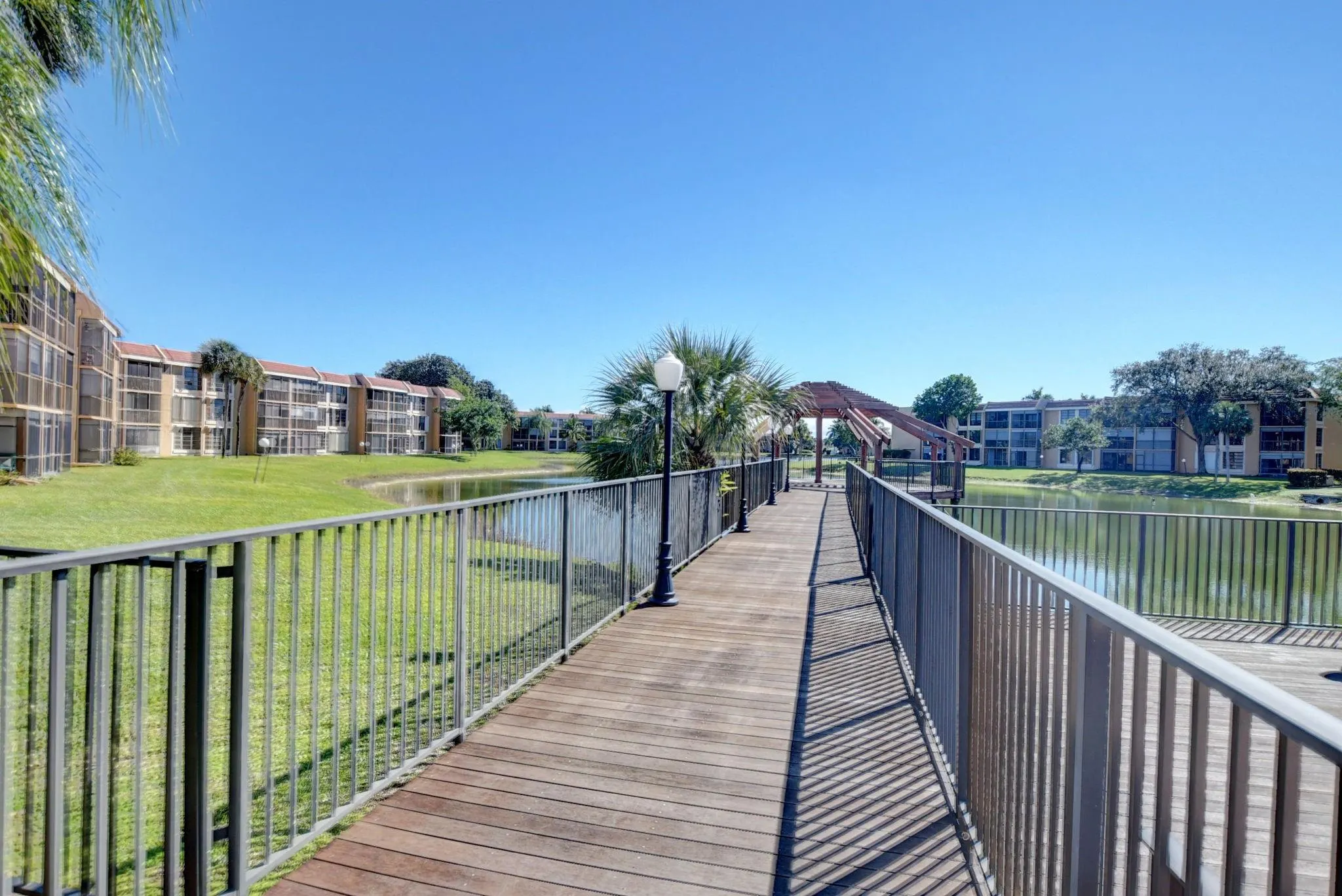 6033 Coral Lake Dr, #6033