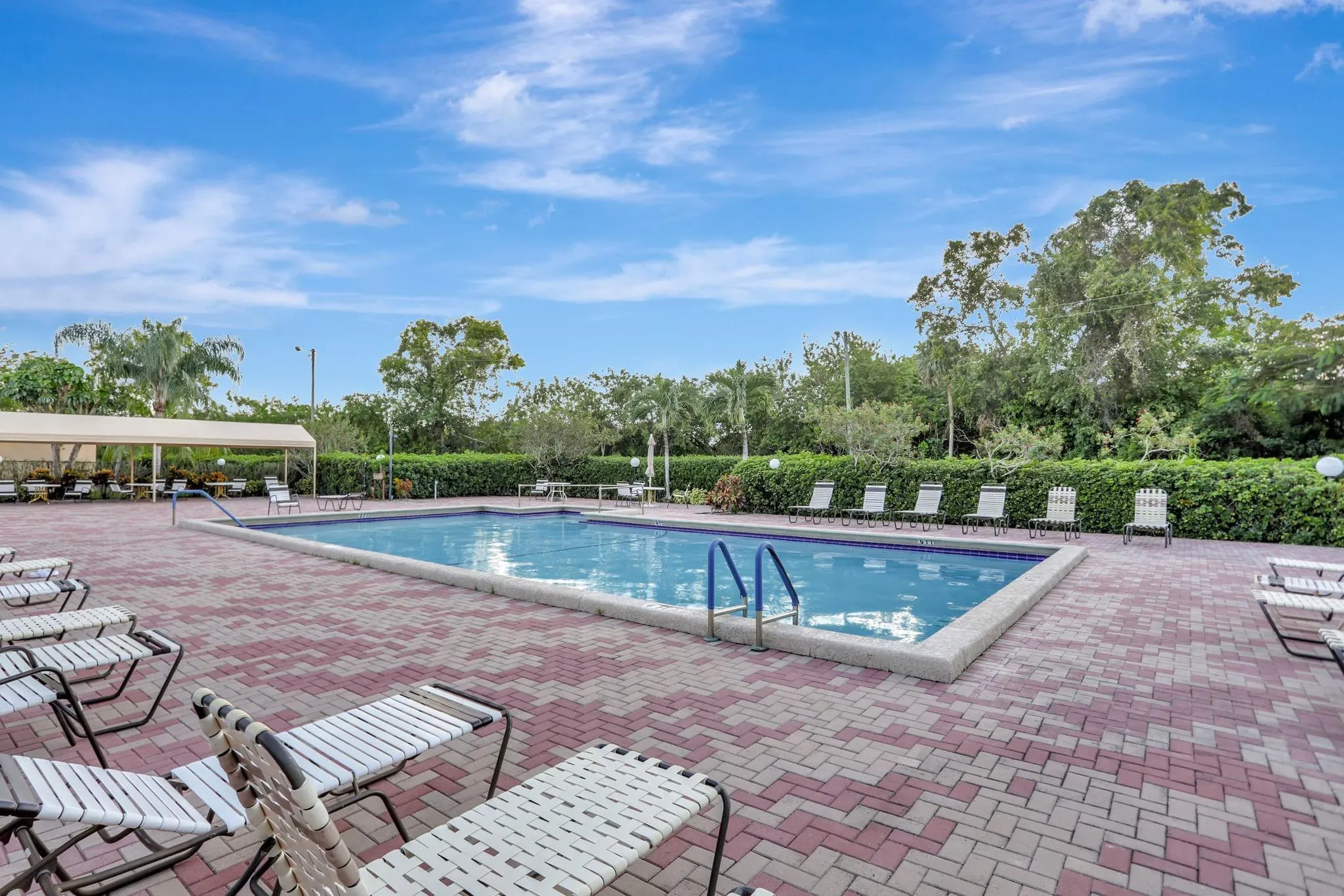 6033 Coral Lake Dr, #6033