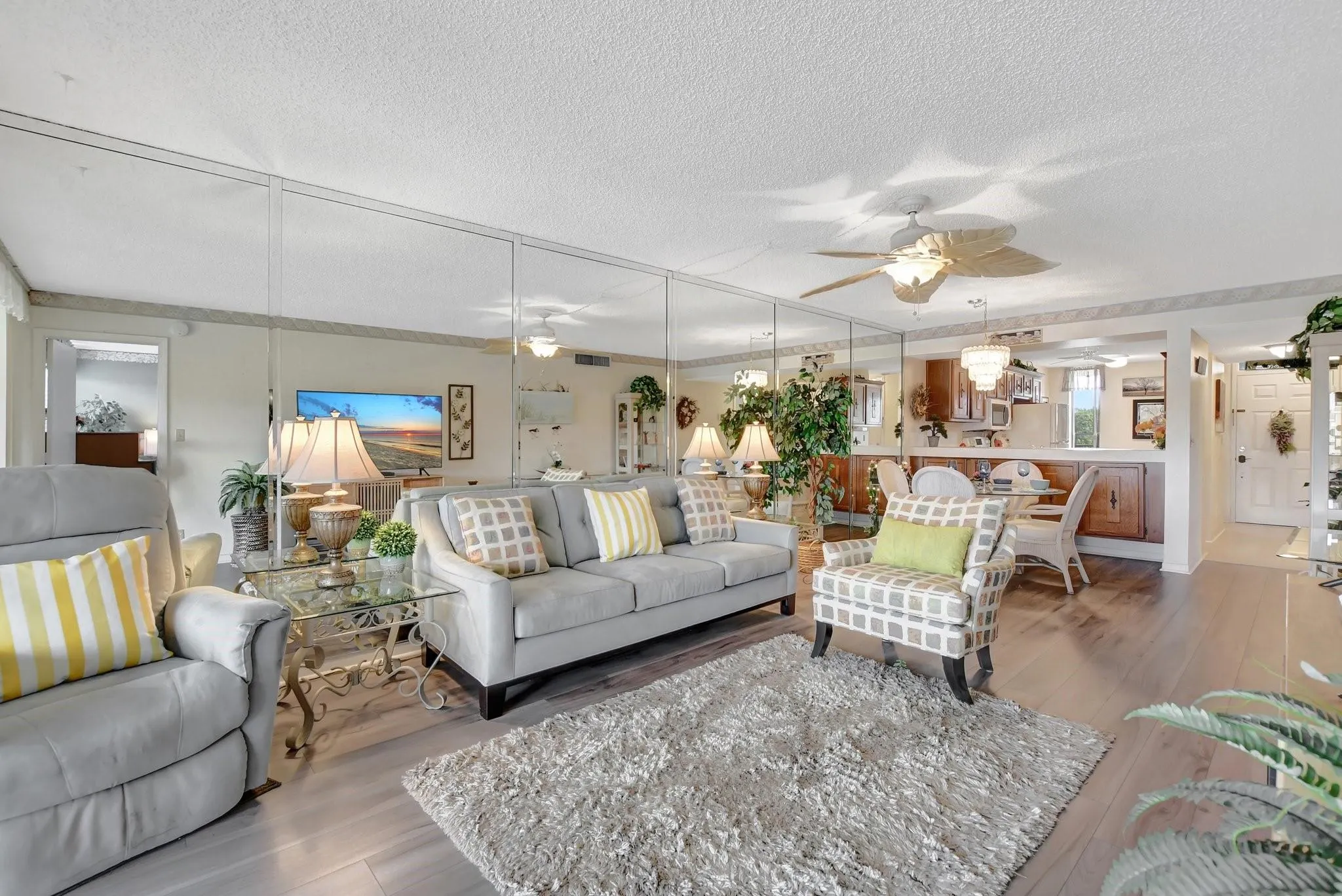 6033 Coral Lake Dr, #6033