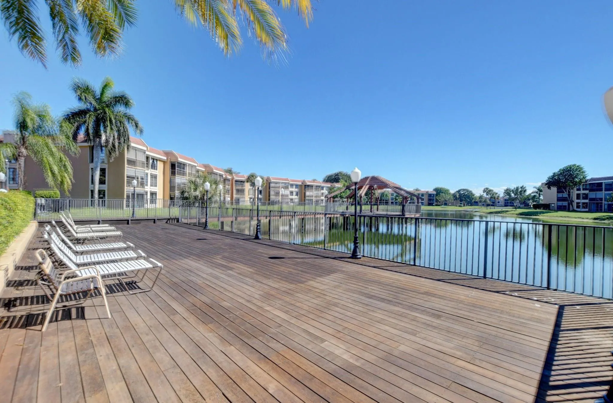 6033 Coral Lake Dr, #6033