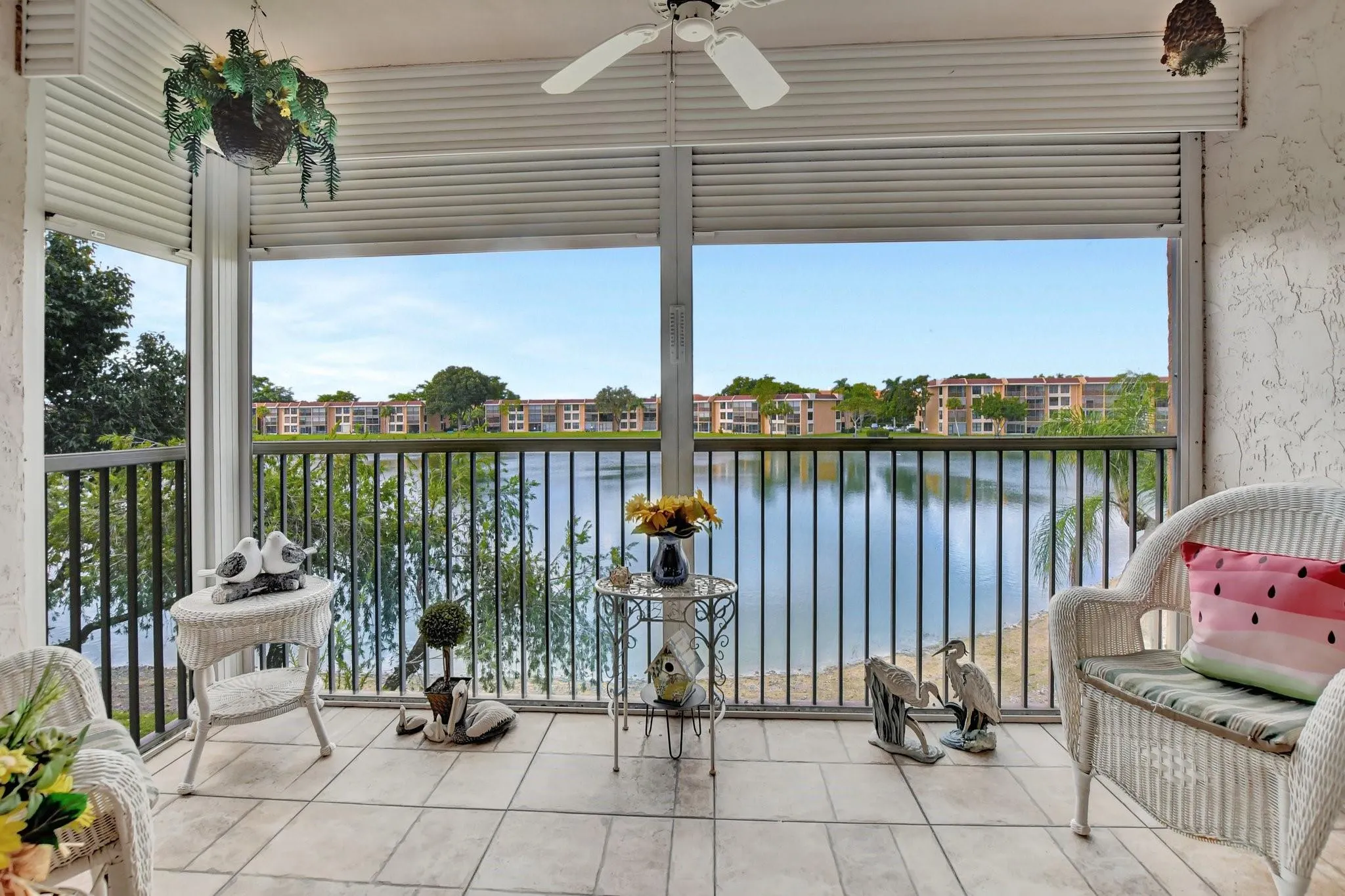 6033 Coral Lake Dr, #6033