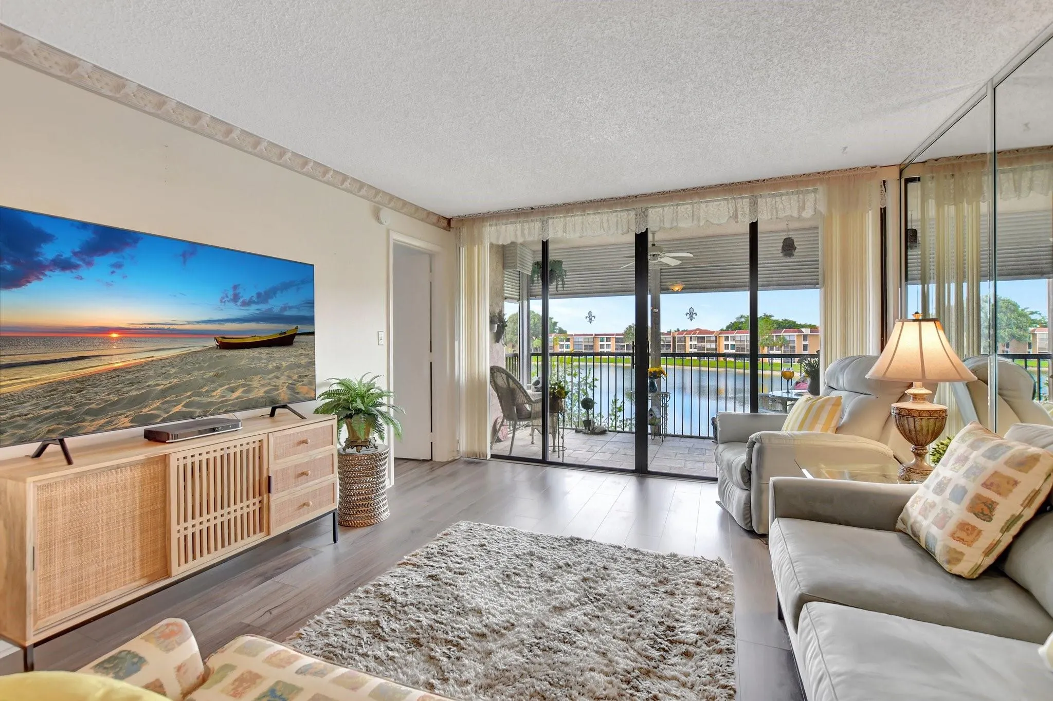 6033 Coral Lake Dr, #6033