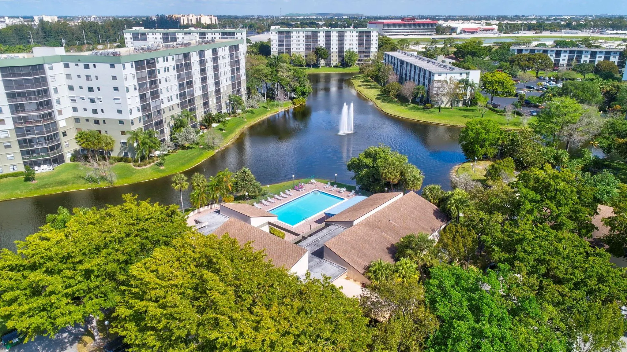 2334 S Cypress Bend Dr, #511