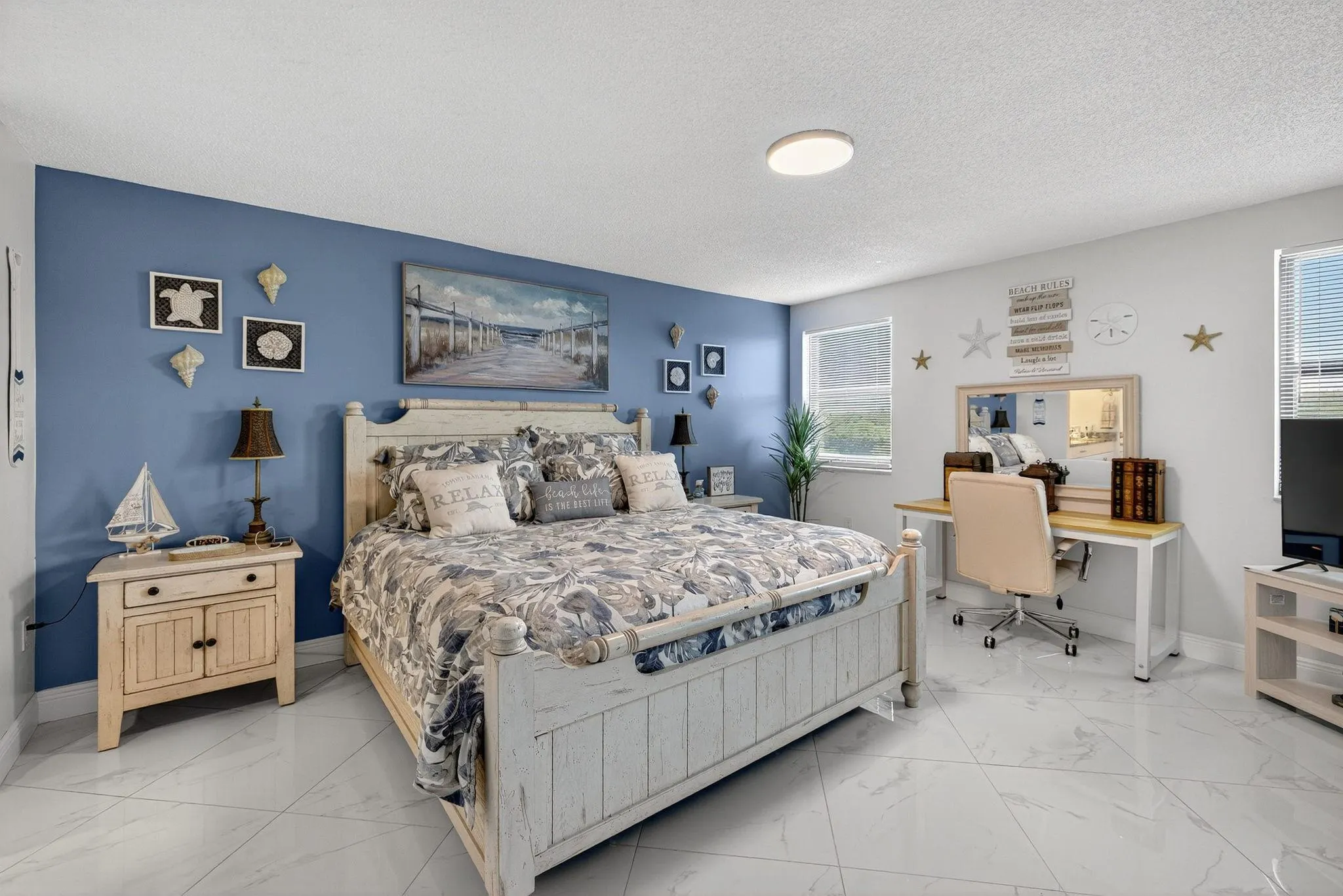 2334 S Cypress Bend Dr, #511