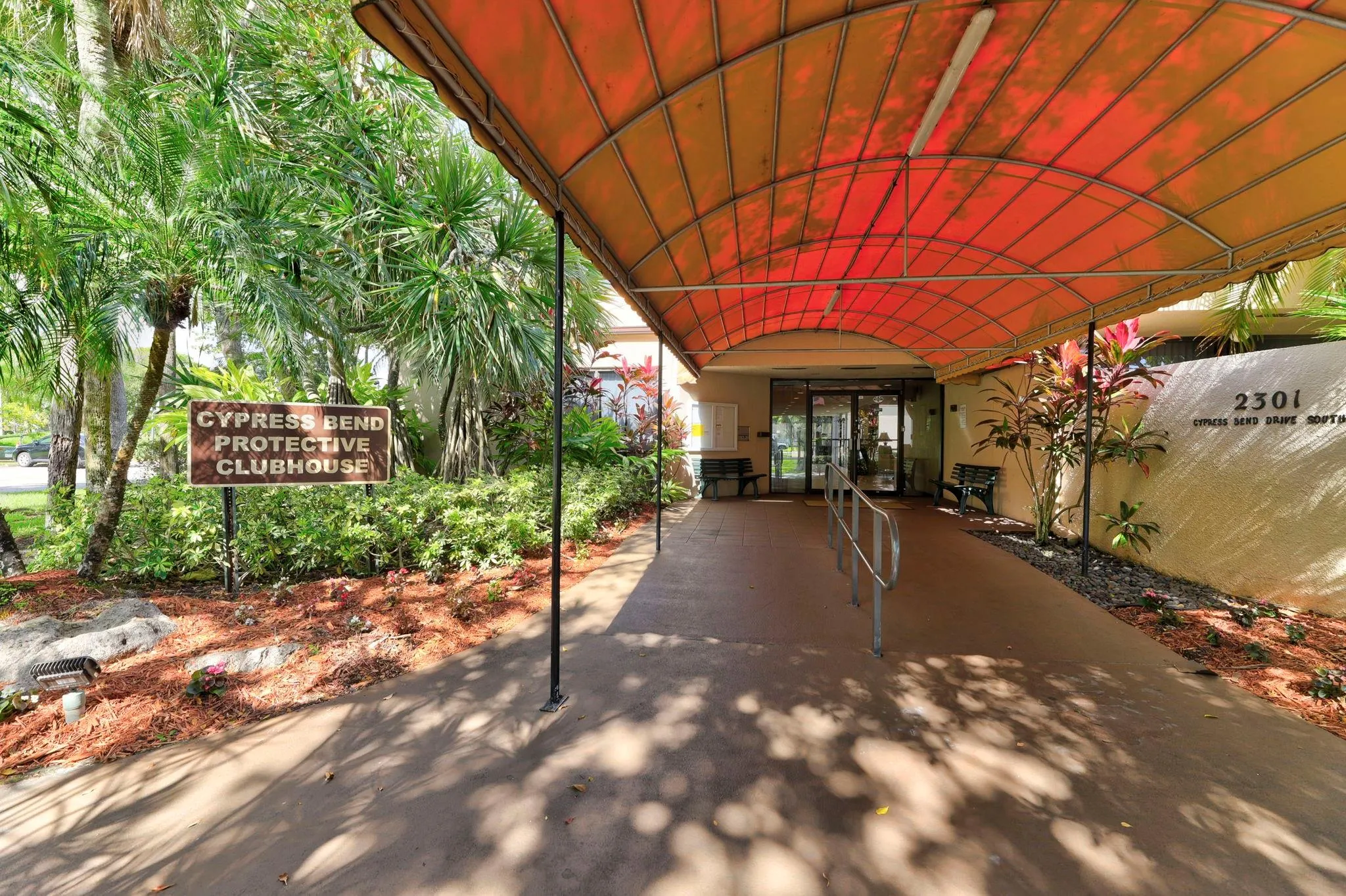 2334 S Cypress Bend Dr, #511