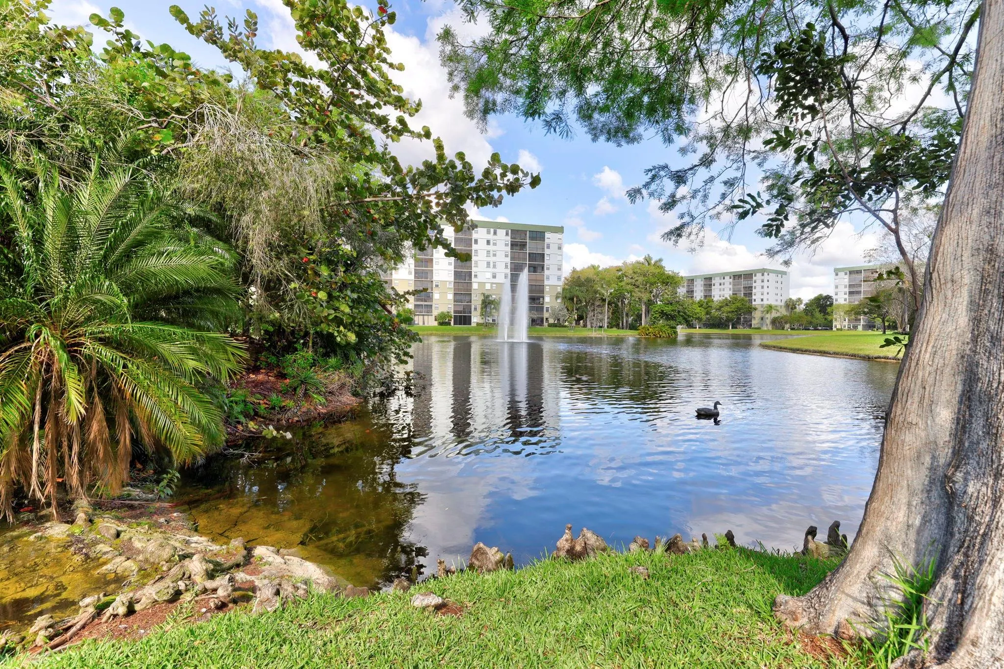 2334 S Cypress Bend Dr, #511