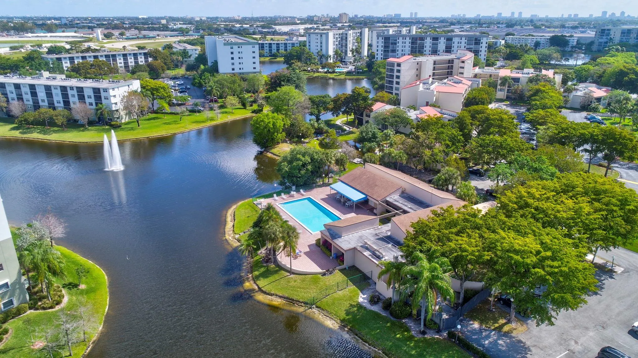 2334 S Cypress Bend Dr, #511