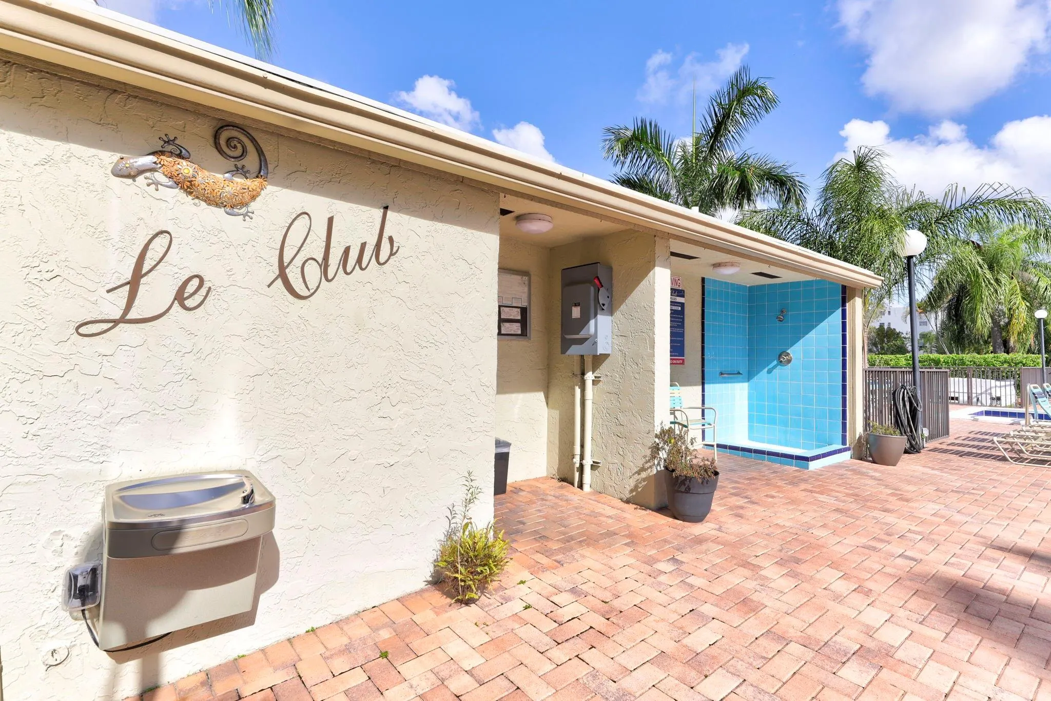 2334 S Cypress Bend Dr, #511