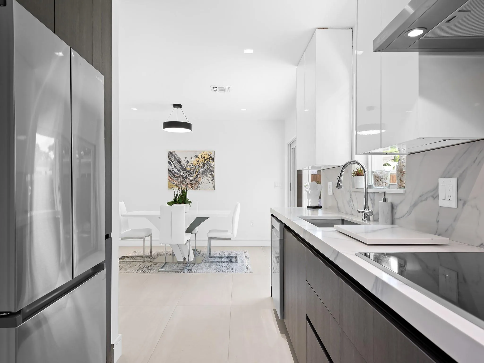 332 NE 29th St