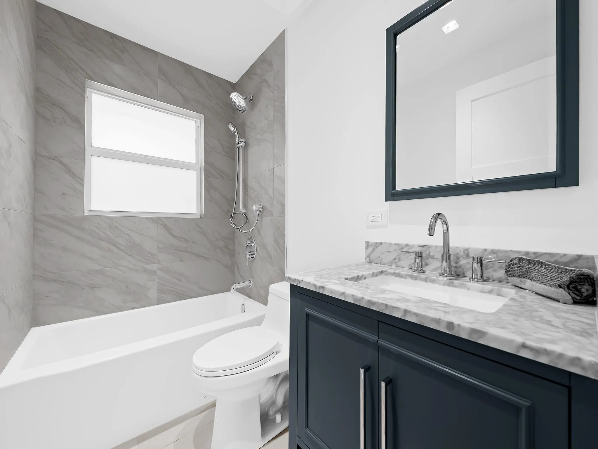332 NE 29th St