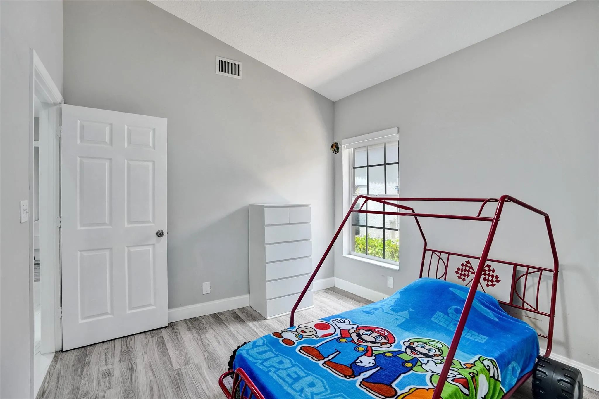 5024 NW 95th Dr