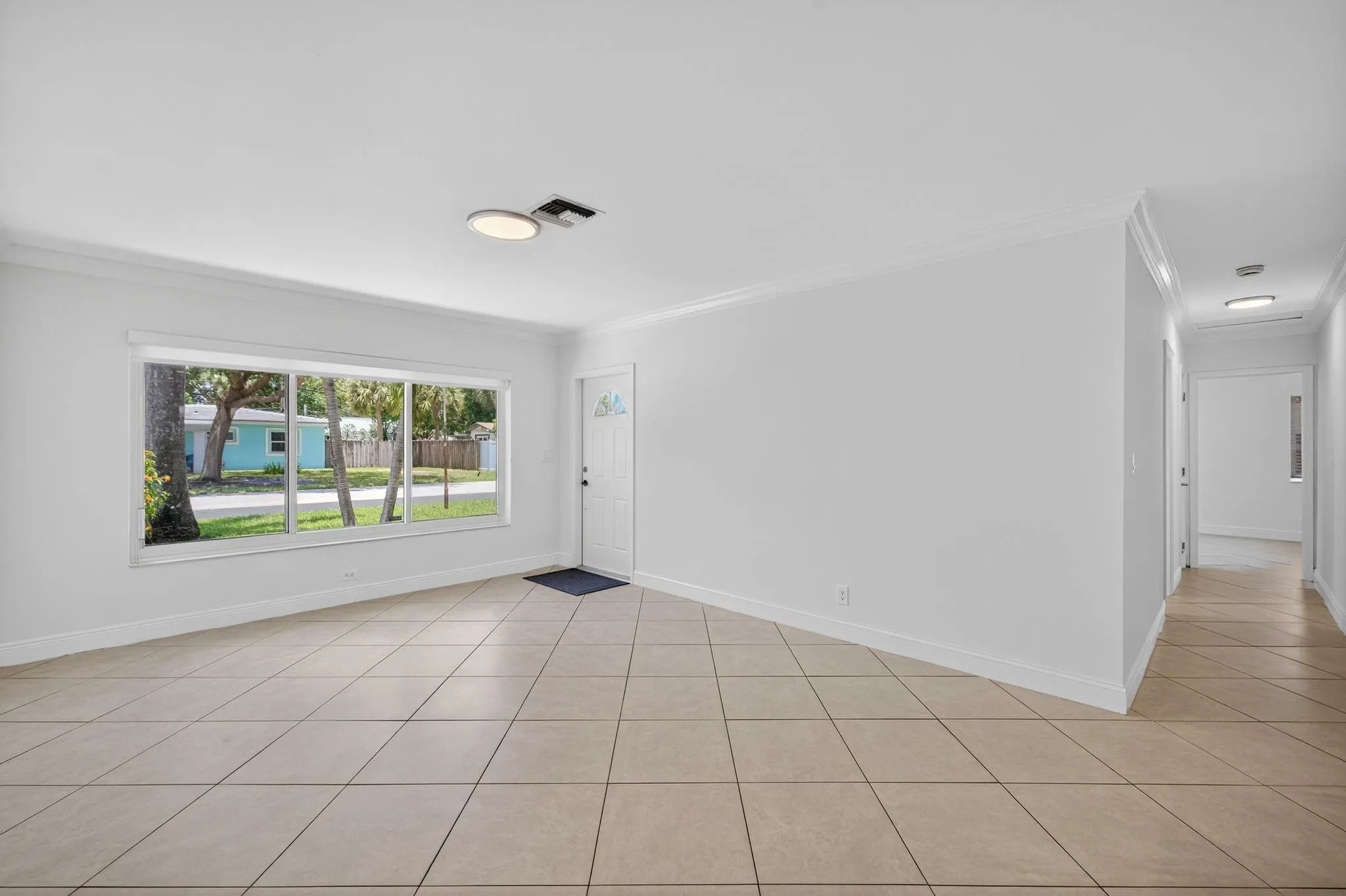 316 NW 24th St