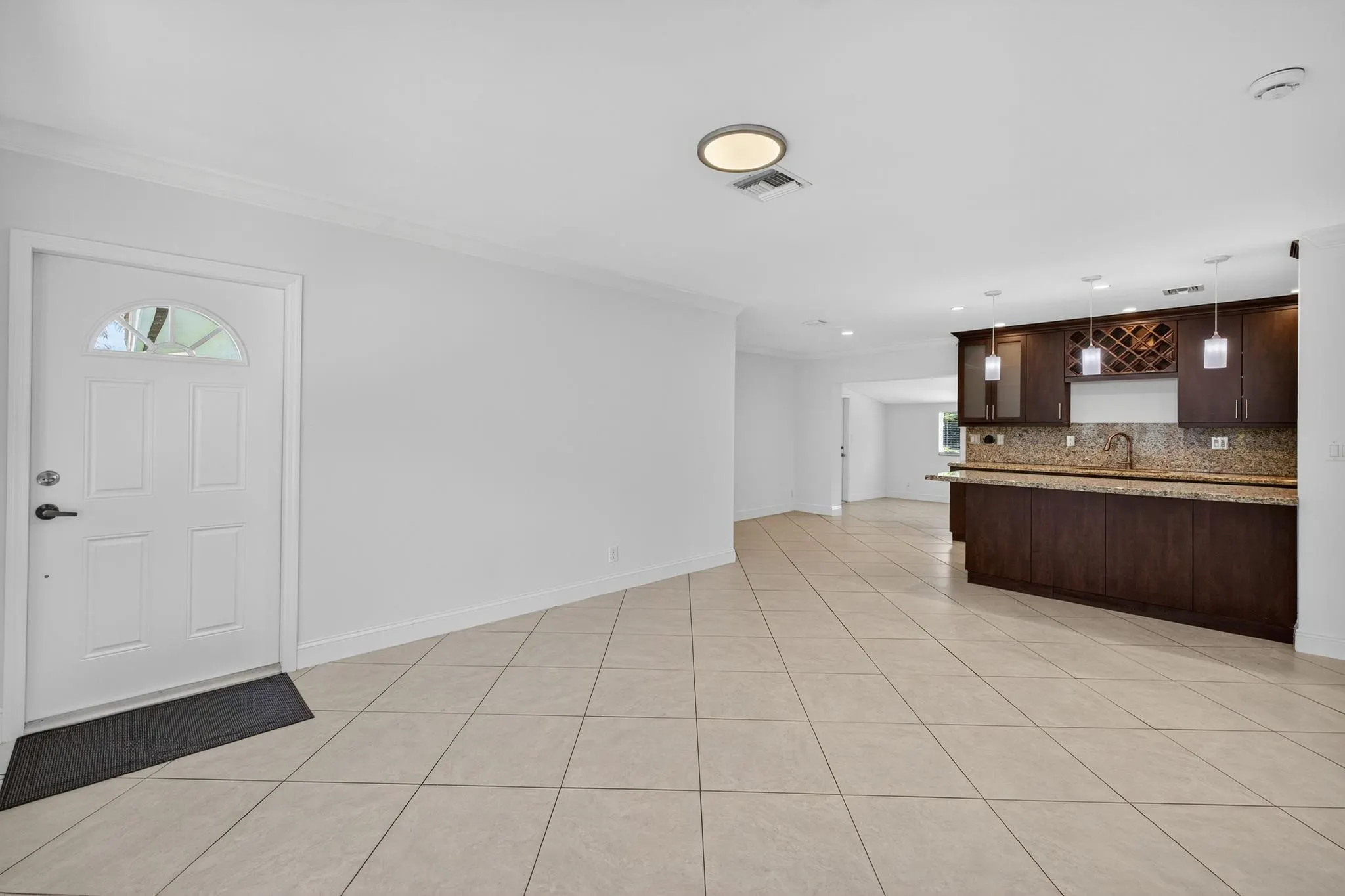 316 NW 24th St