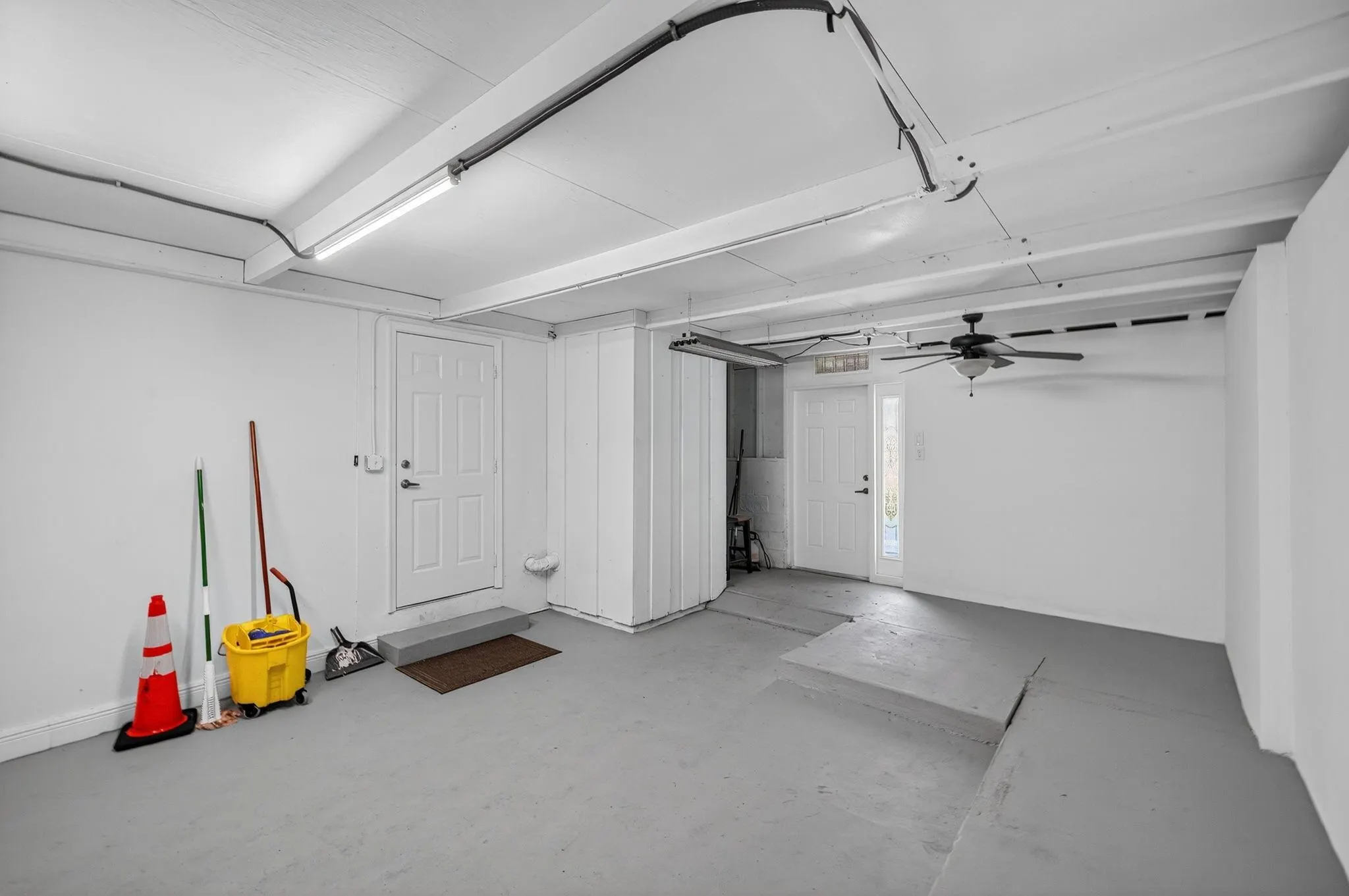 316 NW 24th St