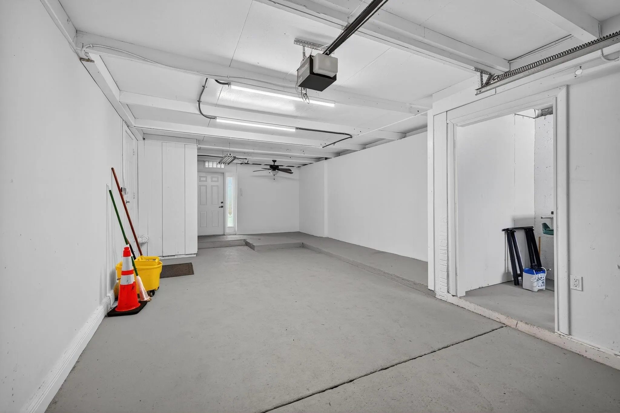 316 NW 24th St