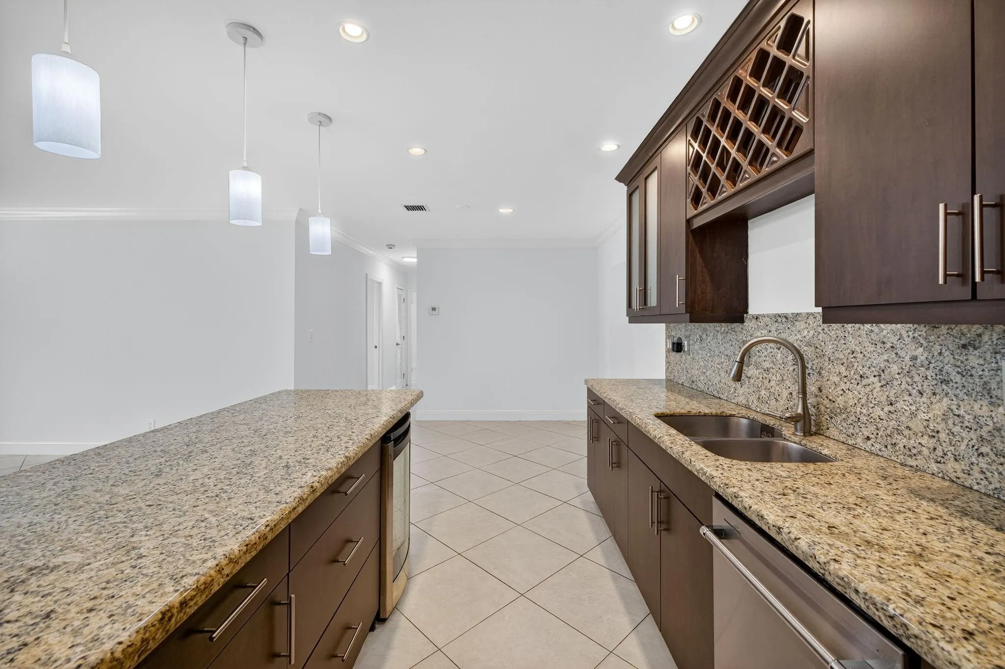 316 NW 24th St