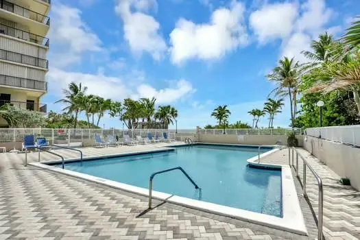 1800 S Ocean Blvd, #1002