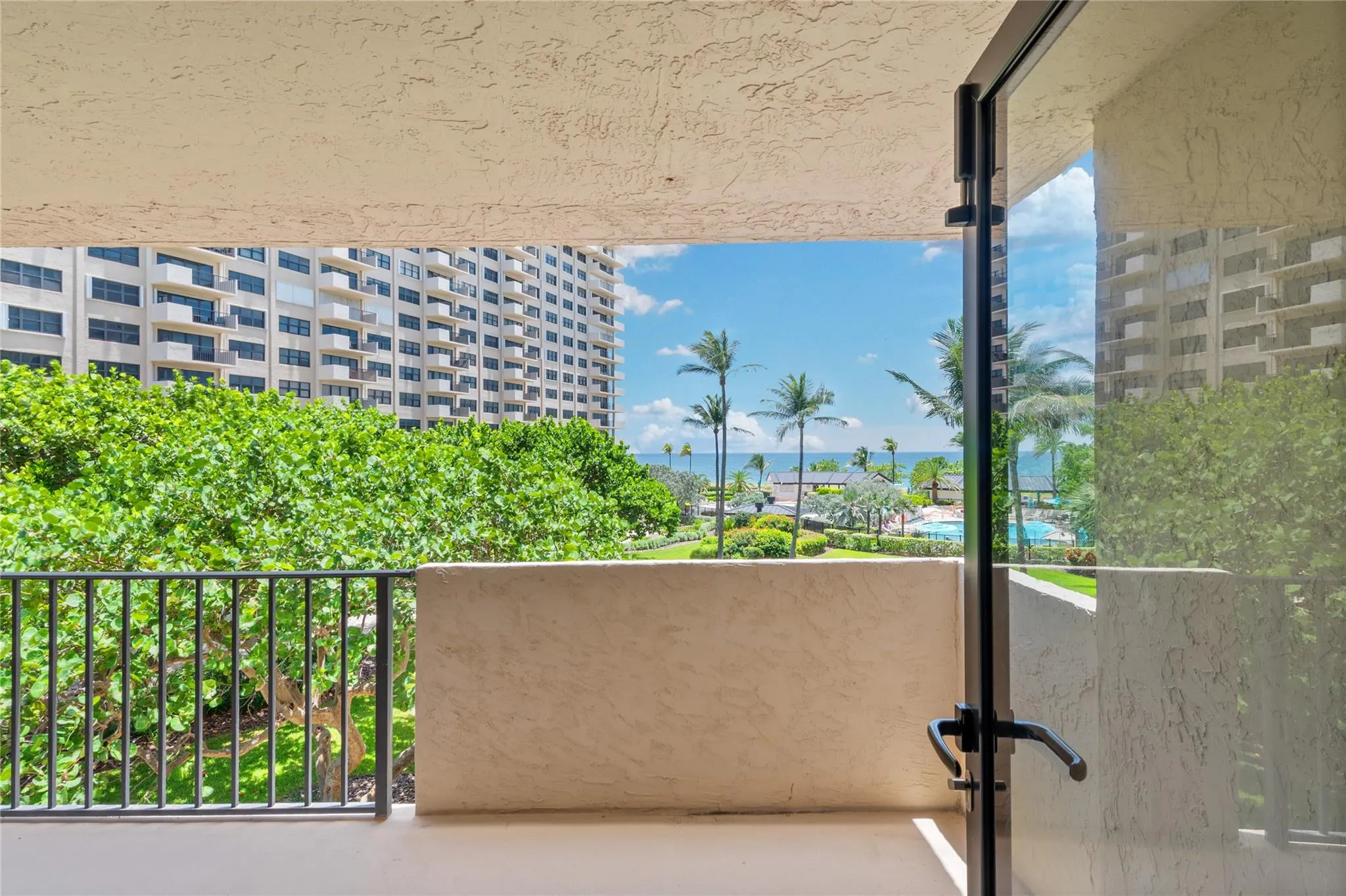4900 N Ocean Blvd, #416