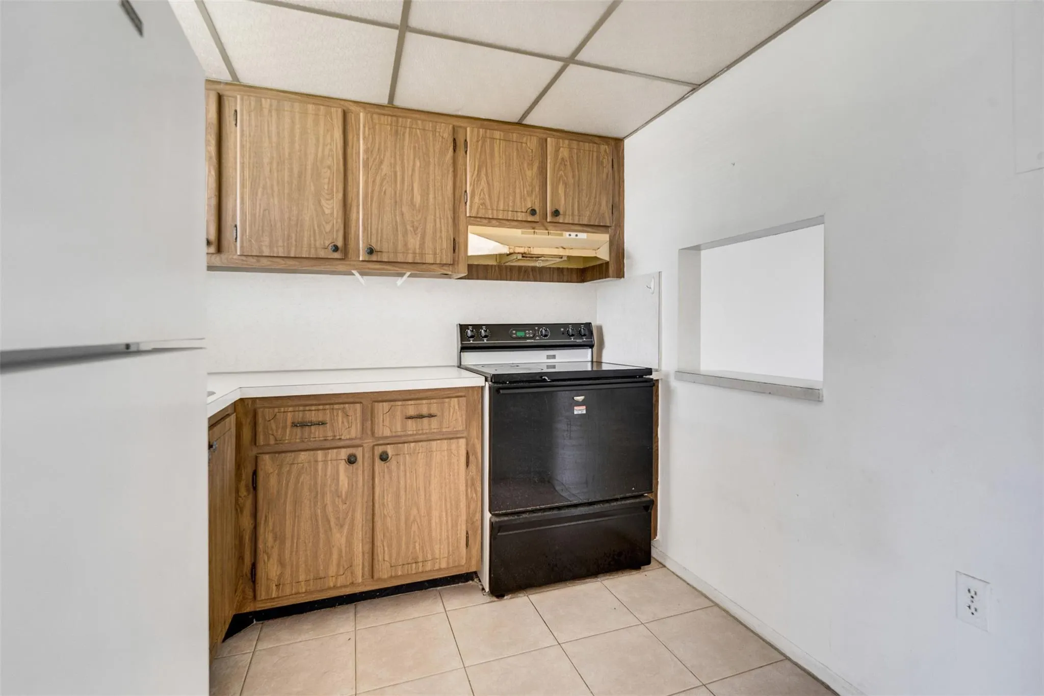 8510 Sunrise Lakes Blvd, #208