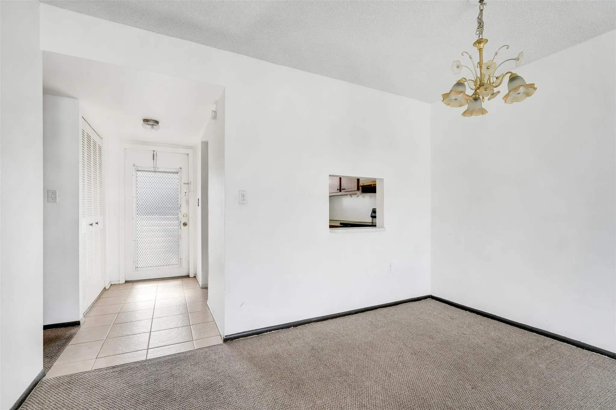 8510 Sunrise Lakes Blvd, #208